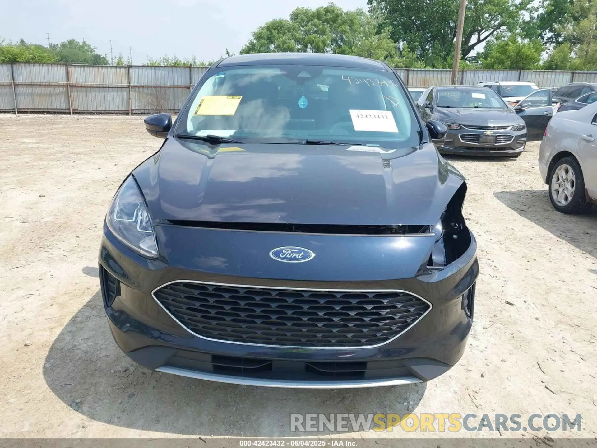 12 Photograph of a damaged car 1FMCU9G65MUB03411 FORD ESCAPE 2021
