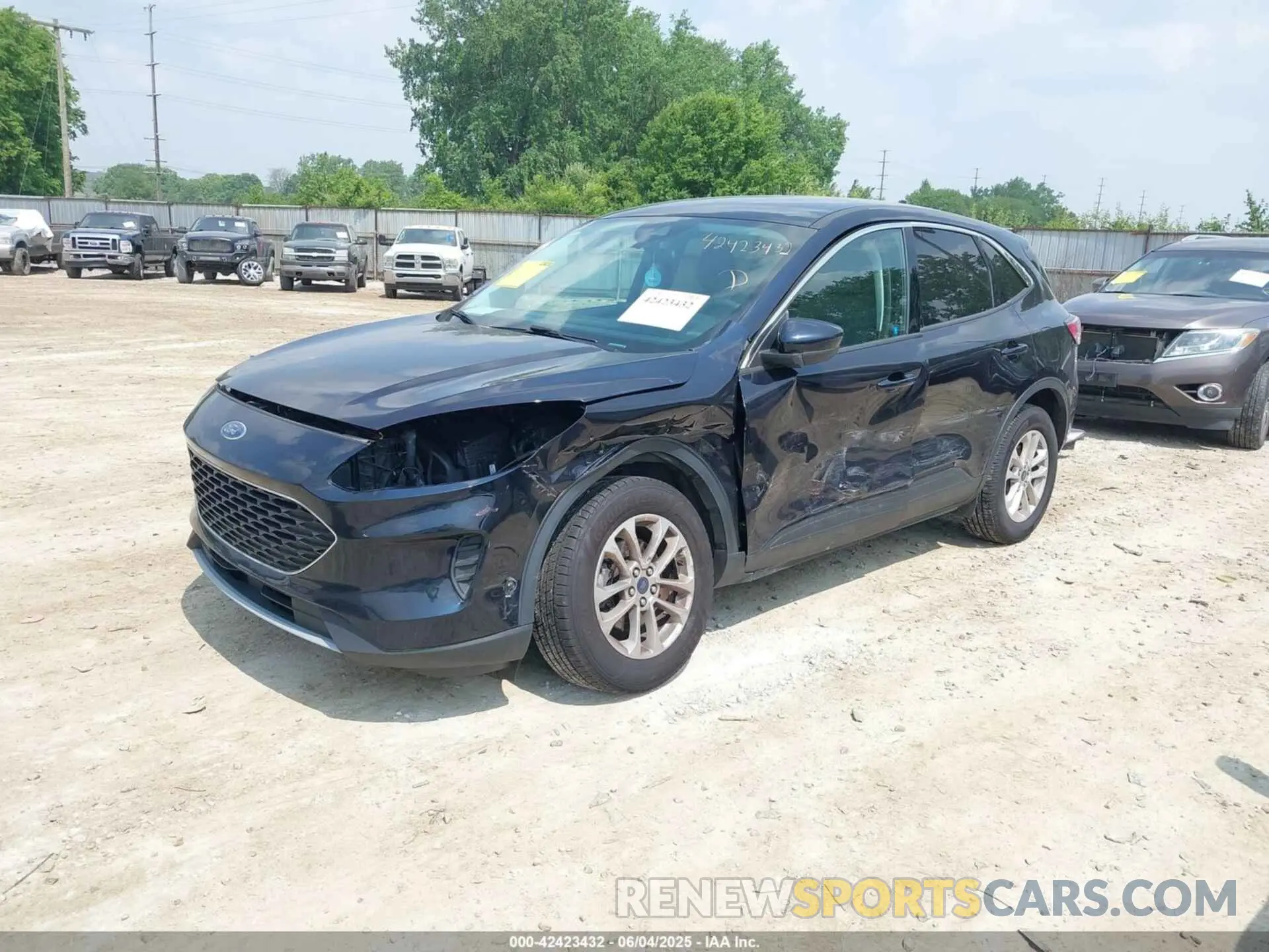 2 Photograph of a damaged car 1FMCU9G65MUB03411 FORD ESCAPE 2021