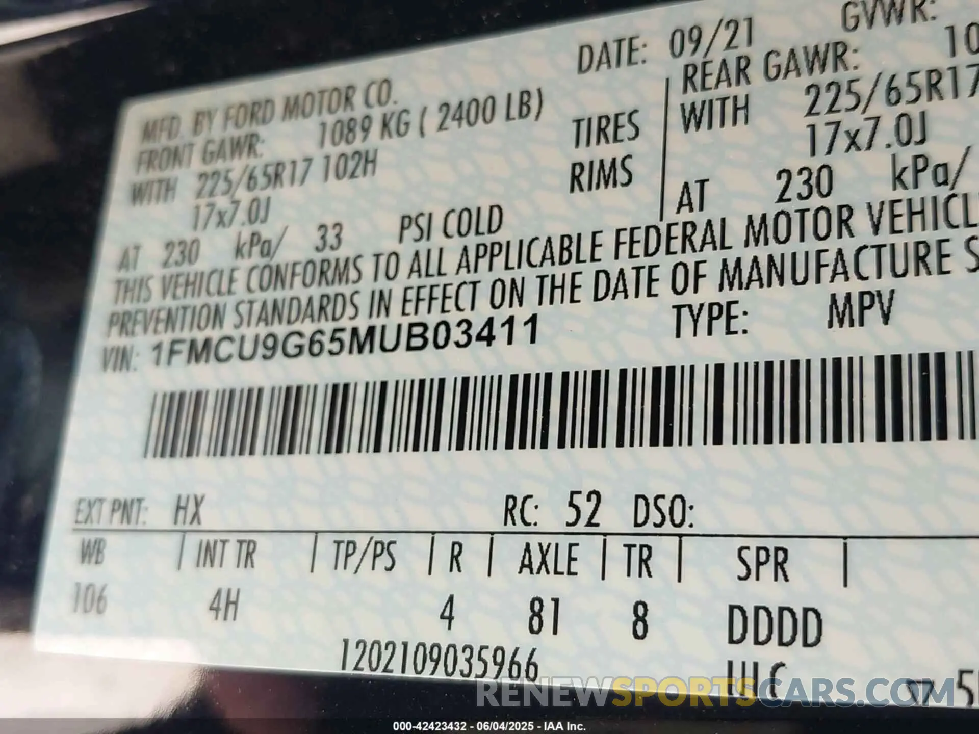 9 Photograph of a damaged car 1FMCU9G65MUB03411 FORD ESCAPE 2021