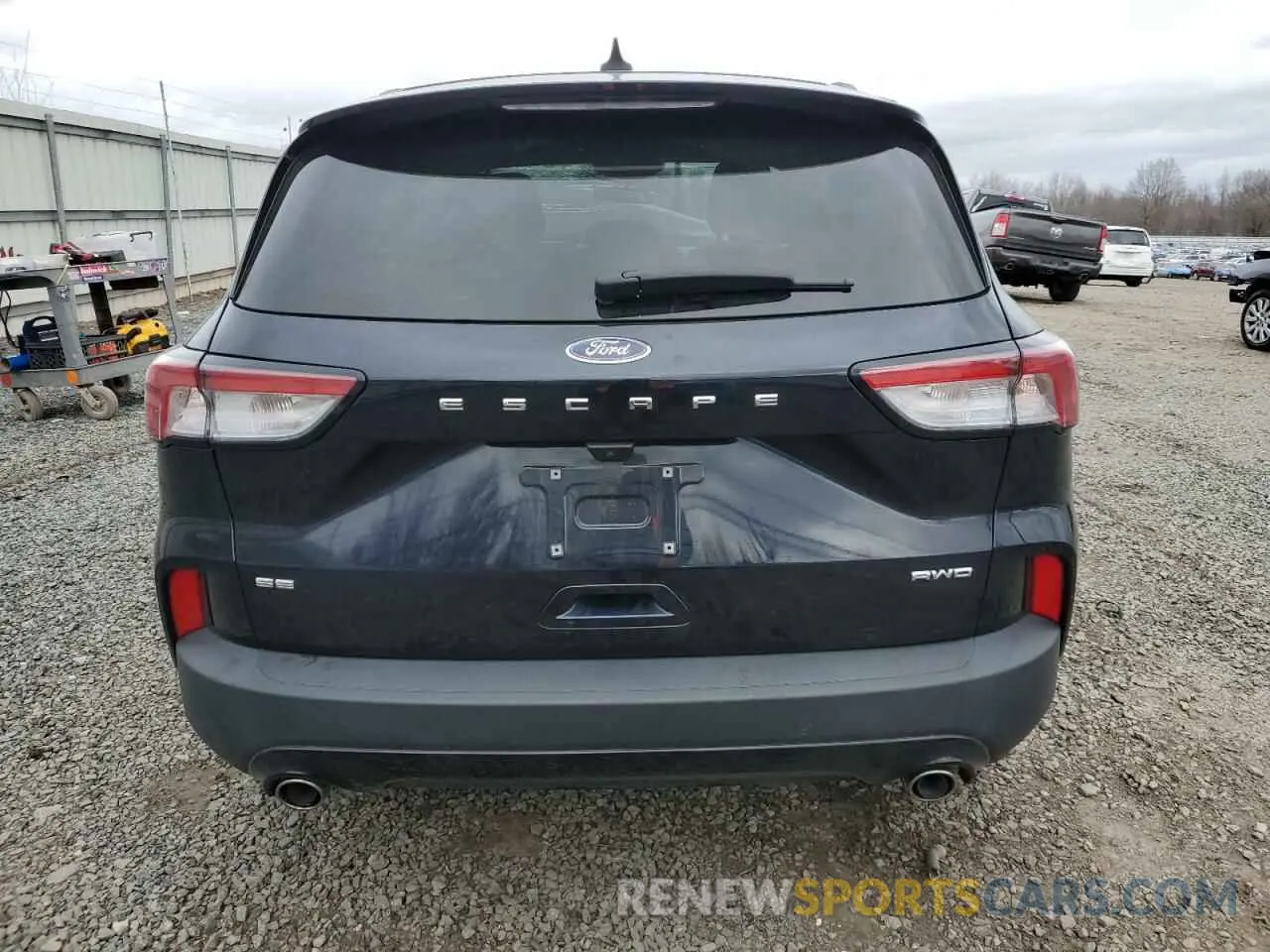 6 Photograph of a damaged car 1FMCU9G65MUB21732 FORD ESCAPE 2021
