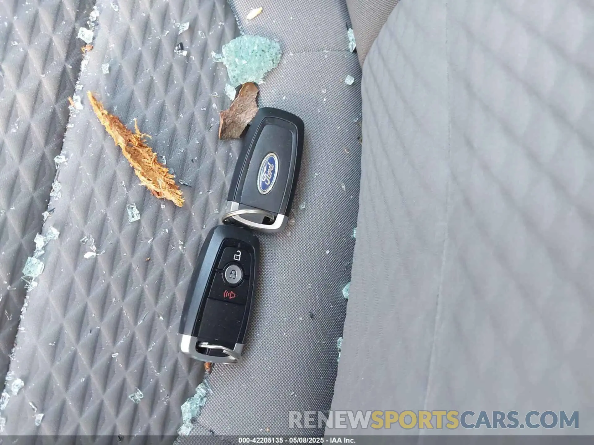 11 Photograph of a damaged car 1FMCU9G66MUA11210 FORD ESCAPE 2021