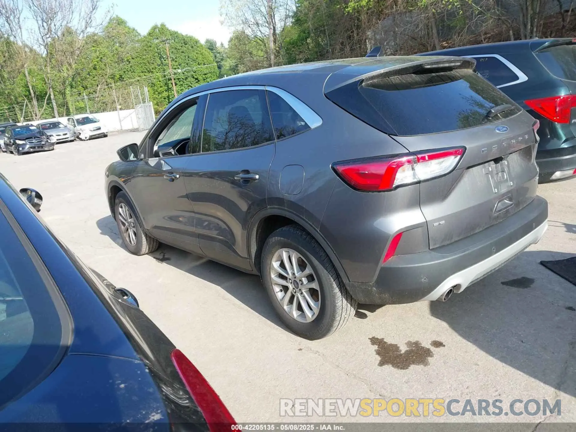 3 Photograph of a damaged car 1FMCU9G66MUA11210 FORD ESCAPE 2021