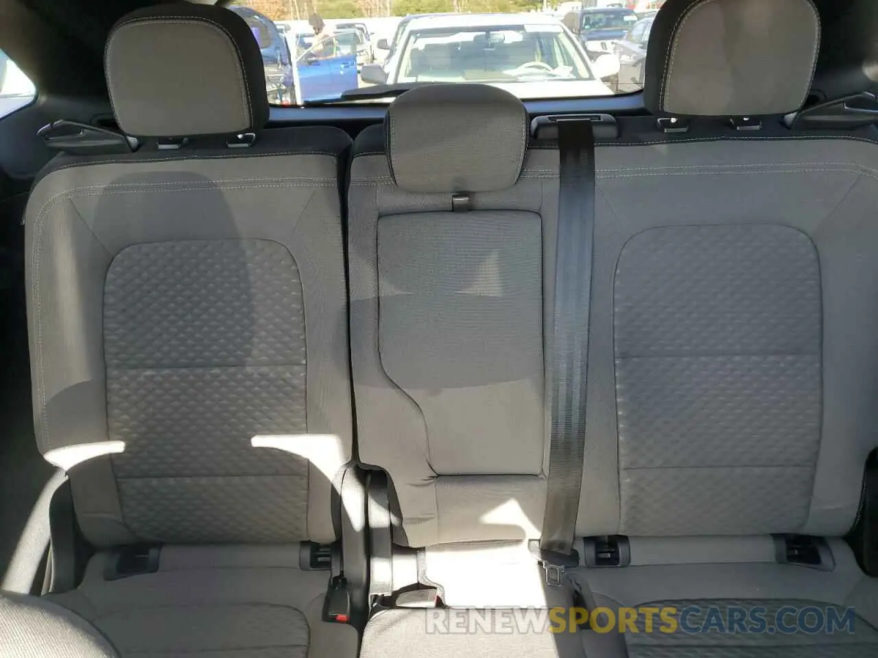 10 Photograph of a damaged car 1FMCU9G66MUA13930 FORD ESCAPE 2021