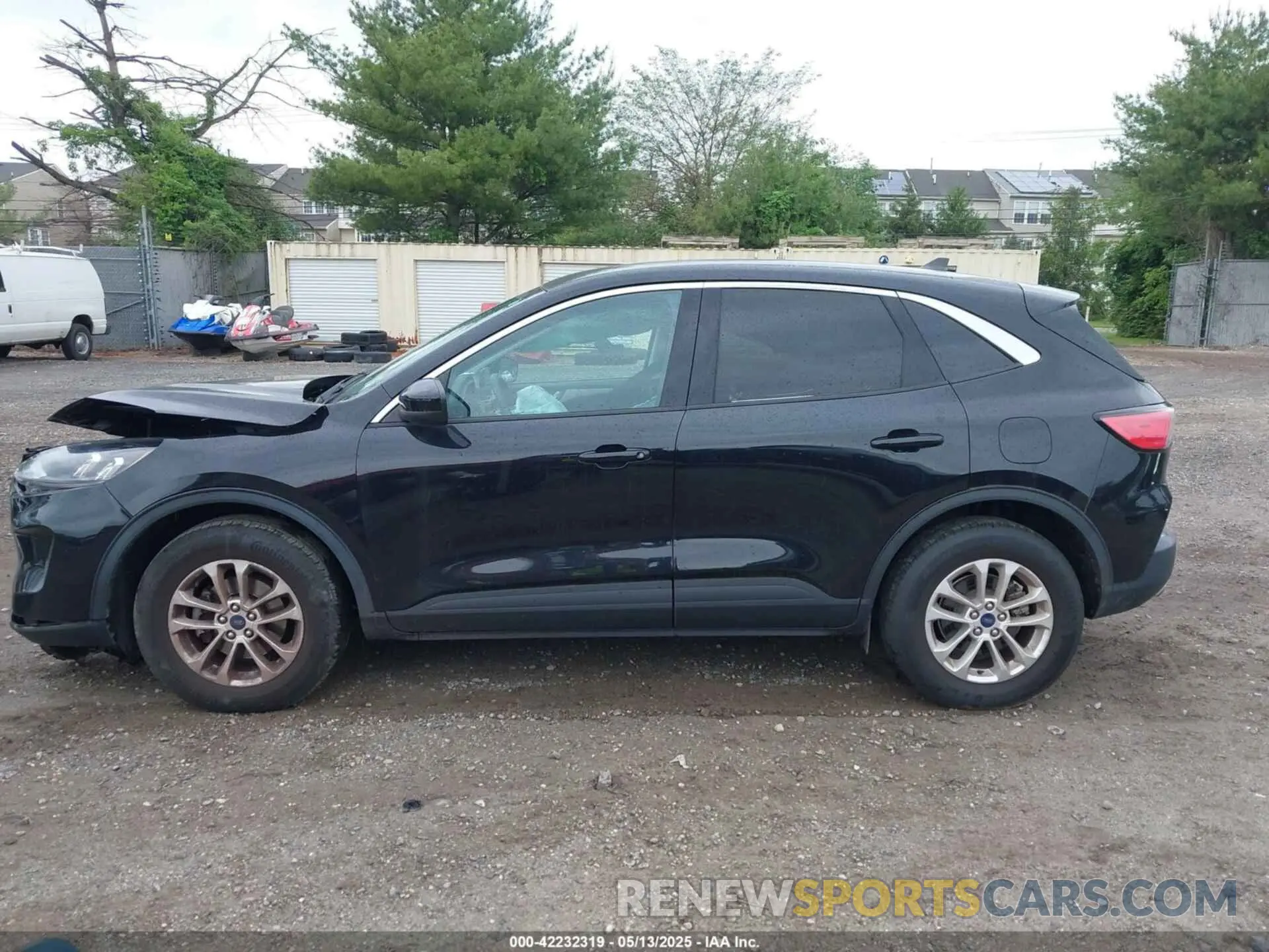 14 Photograph of a damaged car 1FMCU9G67MUA23303 FORD ESCAPE 2021