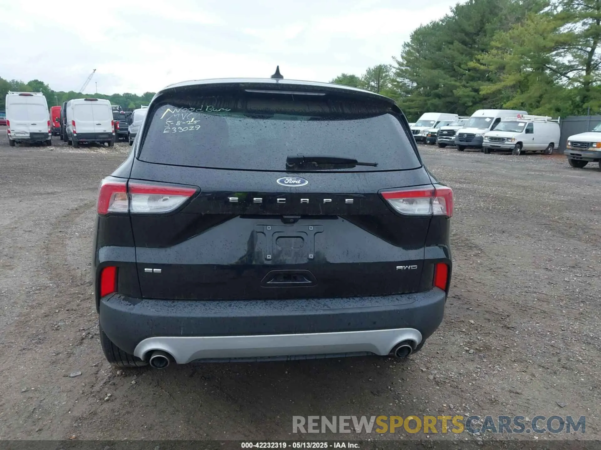 16 Photograph of a damaged car 1FMCU9G67MUA23303 FORD ESCAPE 2021