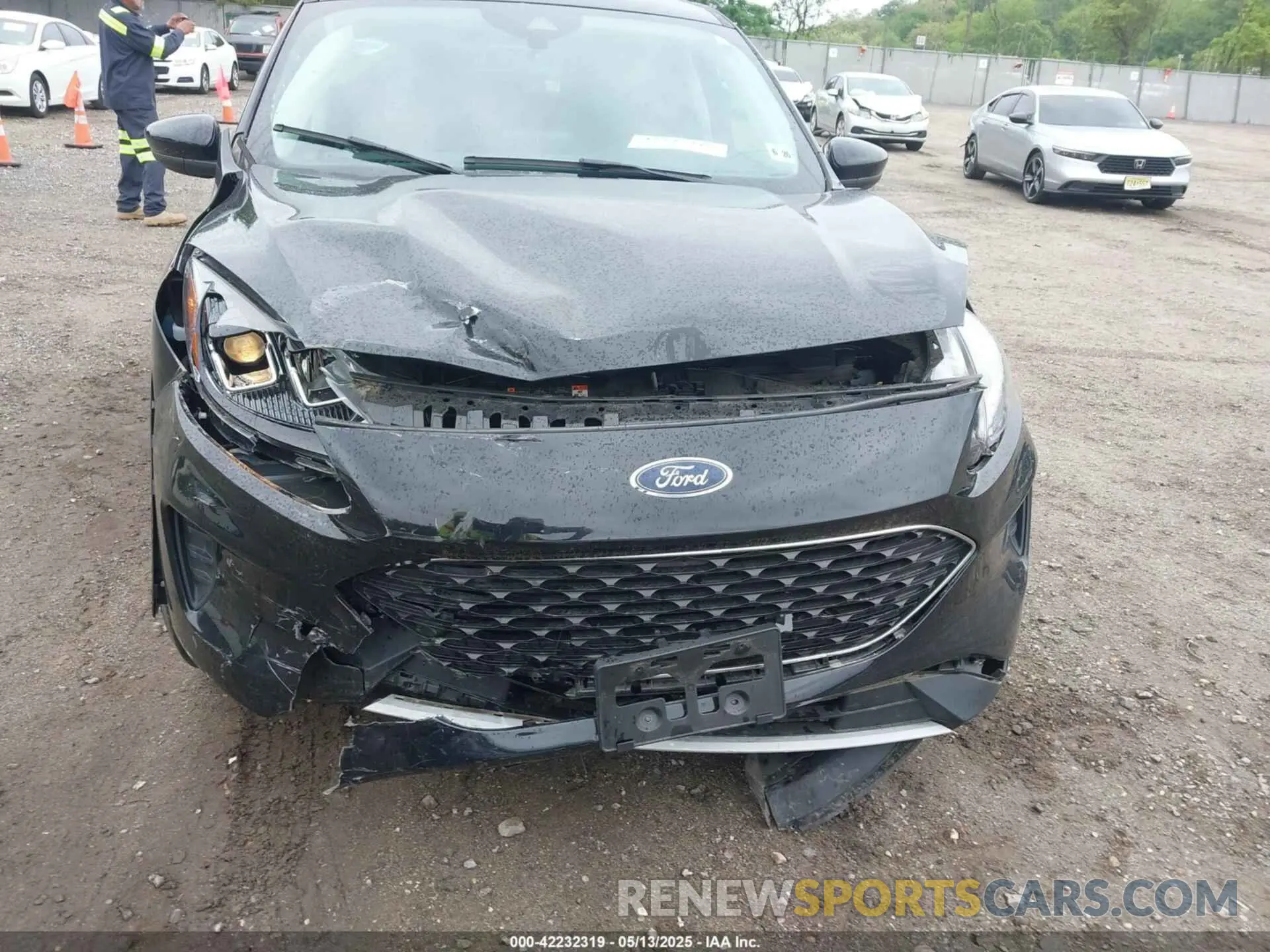 6 Photograph of a damaged car 1FMCU9G67MUA23303 FORD ESCAPE 2021