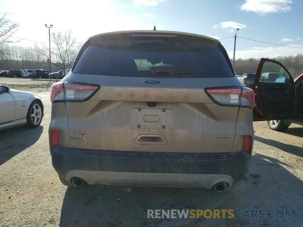 6 Photograph of a damaged car 1FMCU9G67MUA94341 FORD ESCAPE 2021