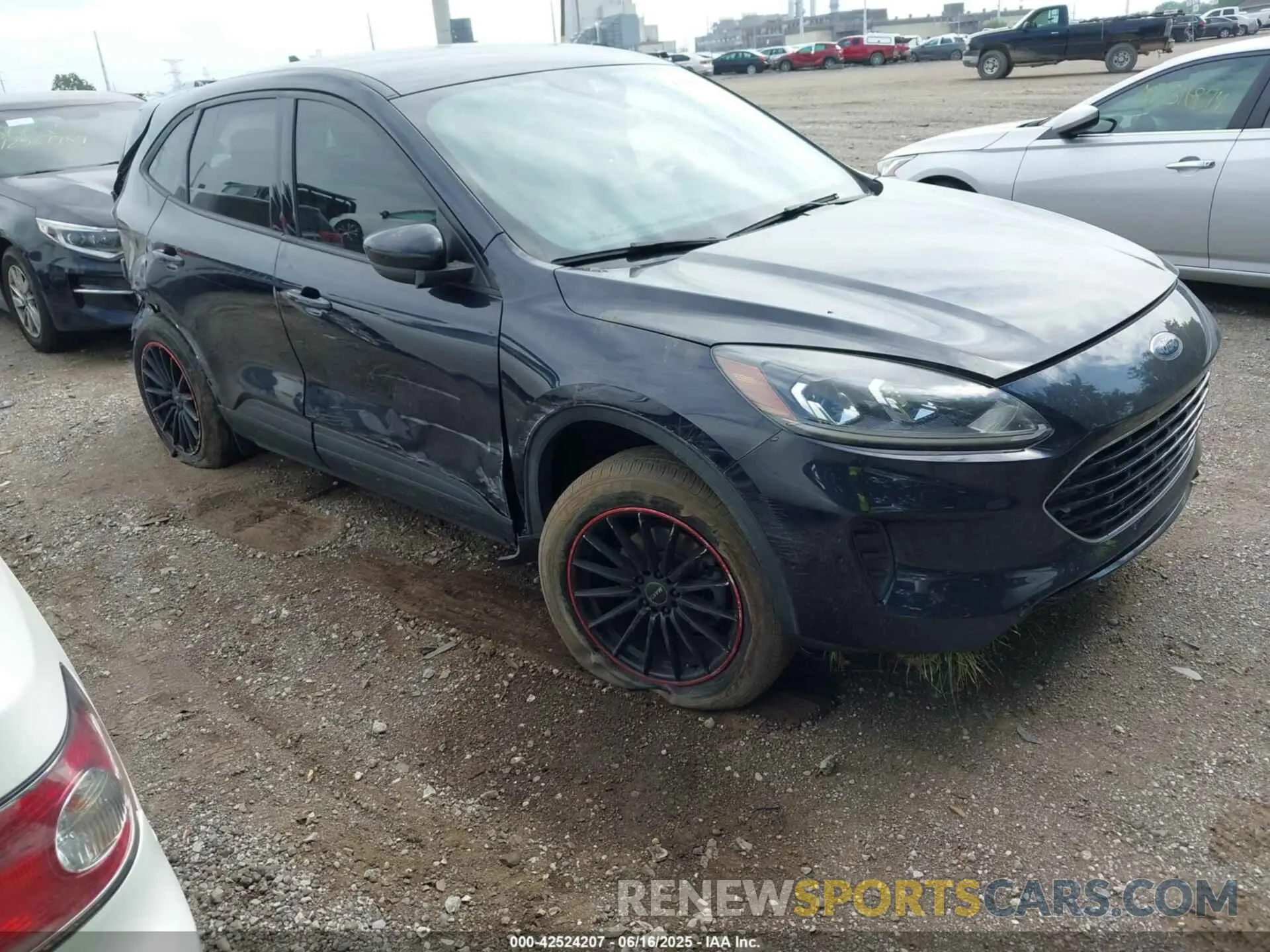 1 Photograph of a damaged car 1FMCU9G68MUA37176 FORD ESCAPE 2021