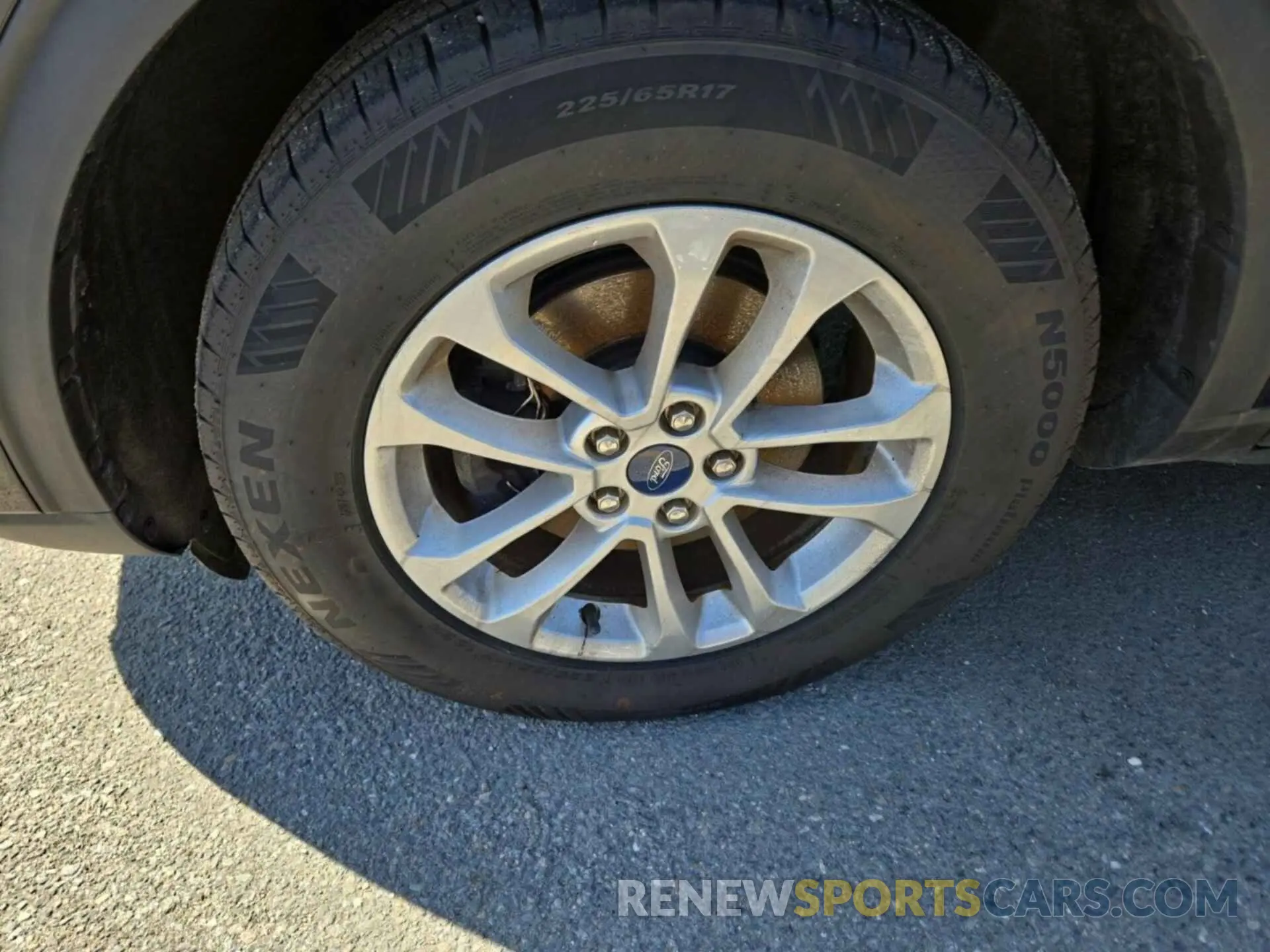10 Photograph of a damaged car 1FMCU9G68MUA90881 FORD ESCAPE 2021
