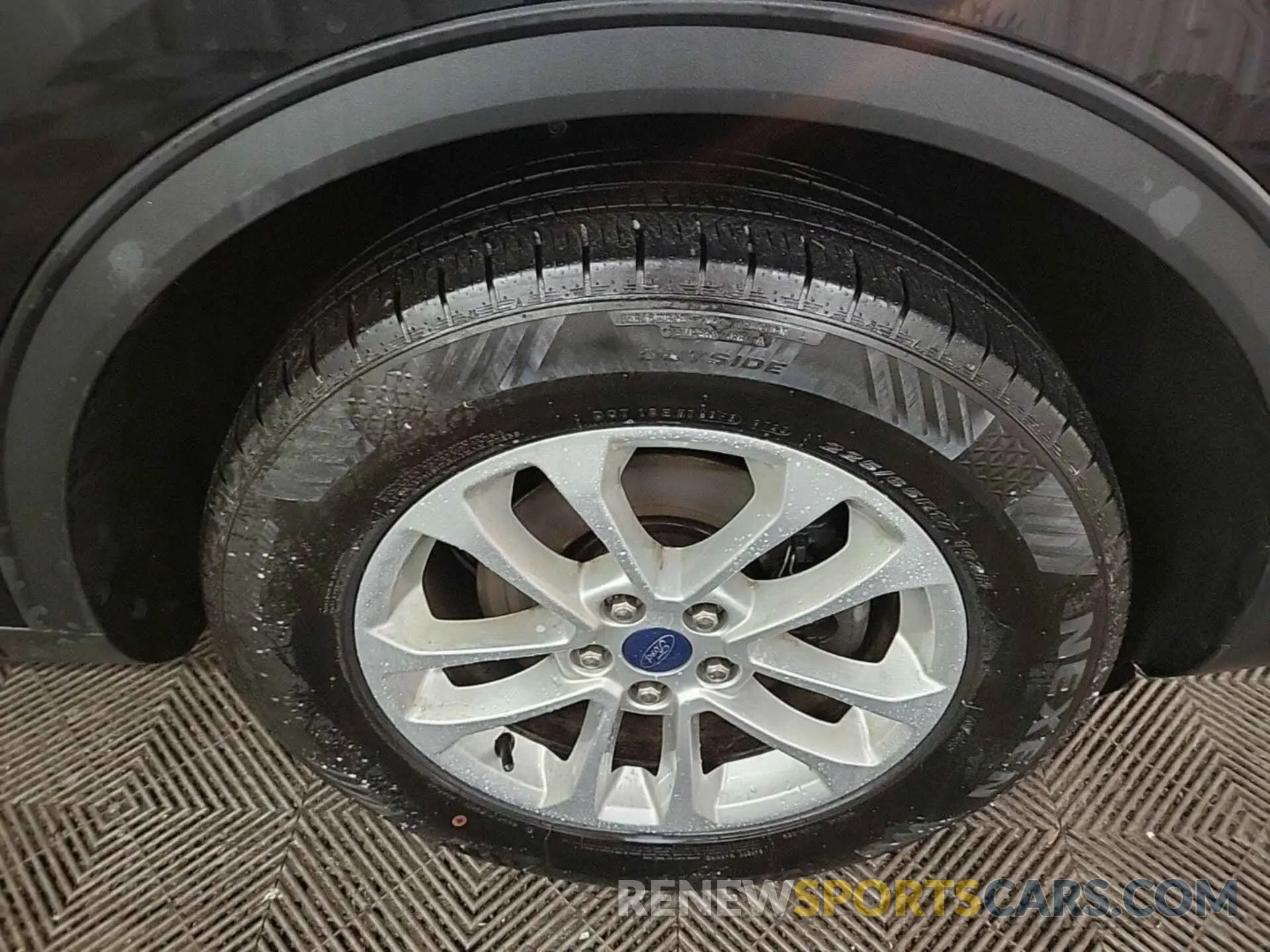 36 Photograph of a damaged car 1FMCU9G68MUA90881 FORD ESCAPE 2021