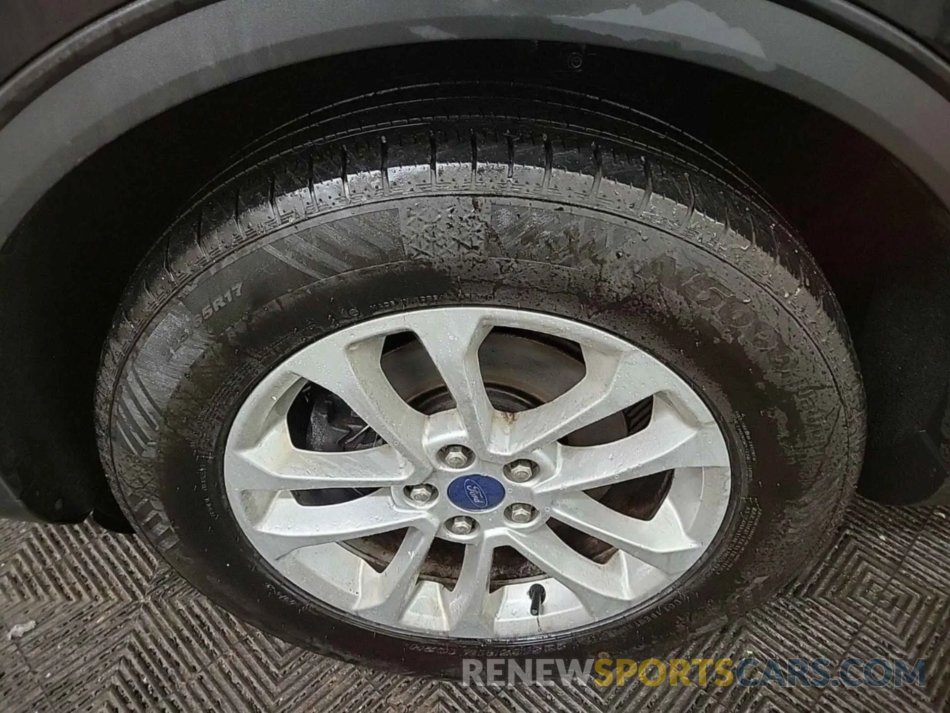 39 Photograph of a damaged car 1FMCU9G68MUA90881 FORD ESCAPE 2021