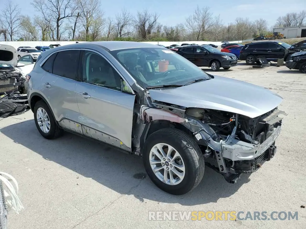 4 Photograph of a damaged car 1FMCU9G68MUB29923 FORD ESCAPE 2021