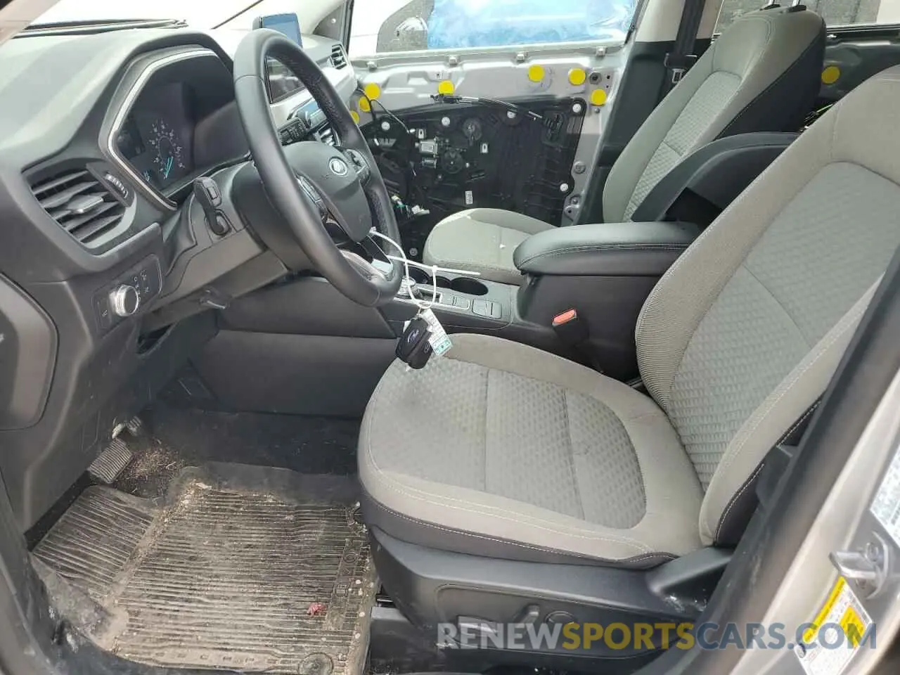 7 Photograph of a damaged car 1FMCU9G68MUB29923 FORD ESCAPE 2021