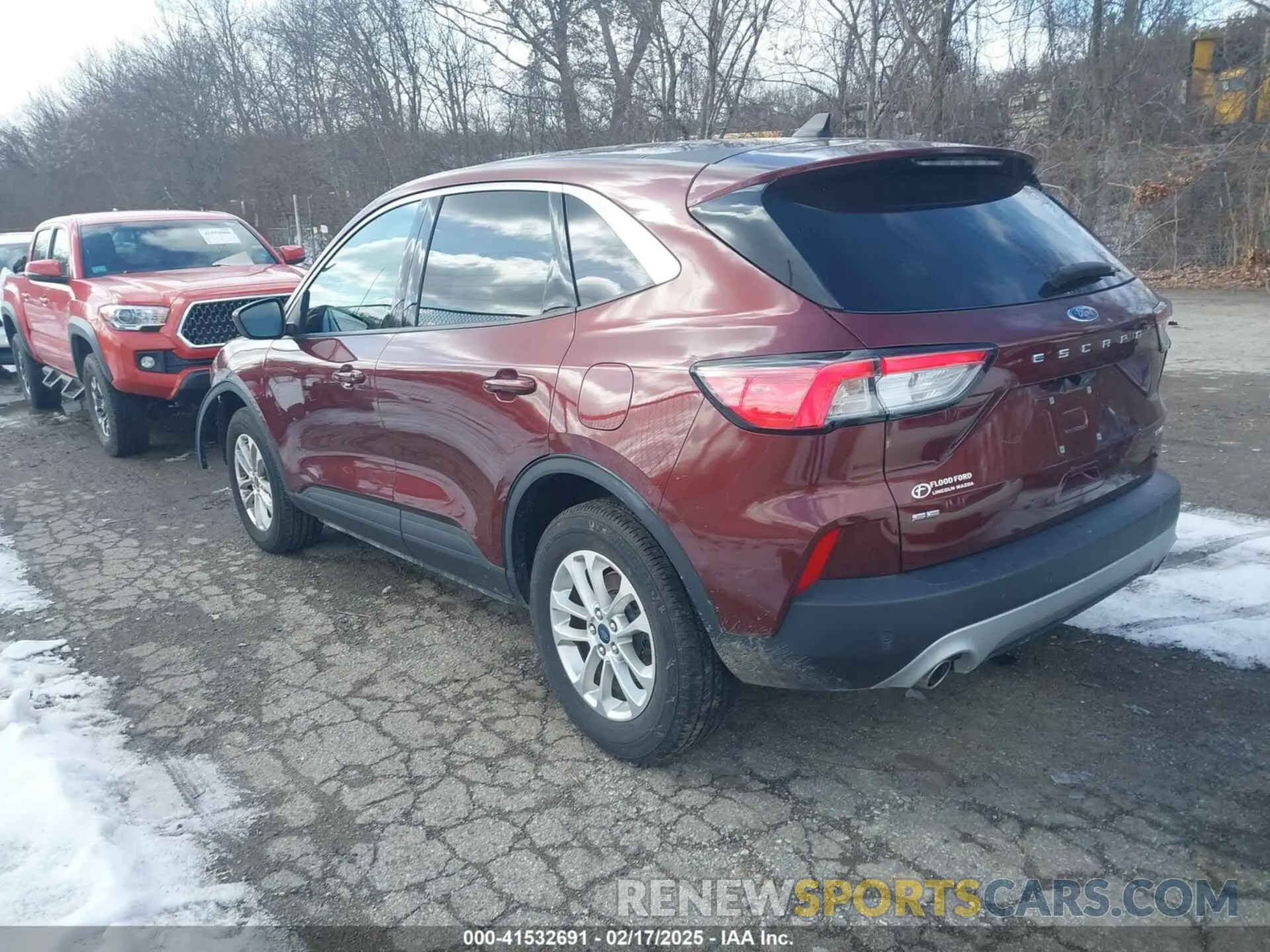 3 Photograph of a damaged car 1FMCU9G69MUA08415 FORD ESCAPE 2021