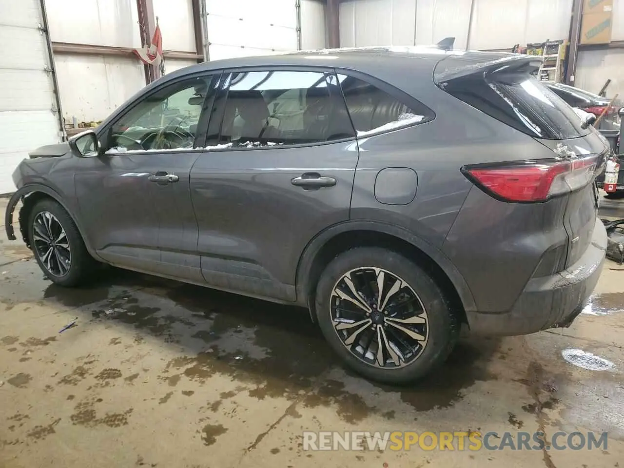 2 Photograph of a damaged car 1FMCU9G69MUA59591 FORD ESCAPE 2021