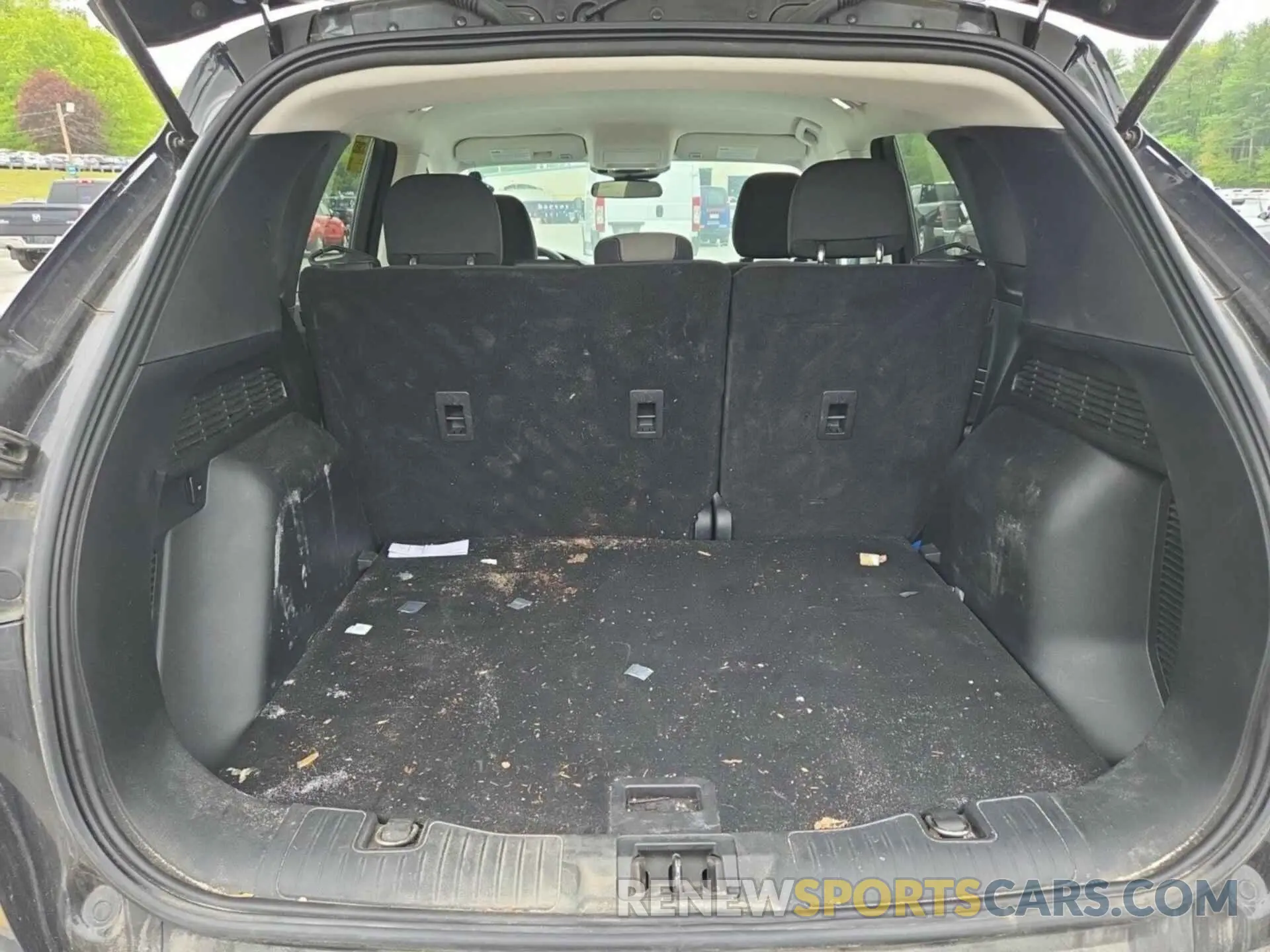 11 Photograph of a damaged car 1FMCU9G69MUA73572 FORD ESCAPE 2021