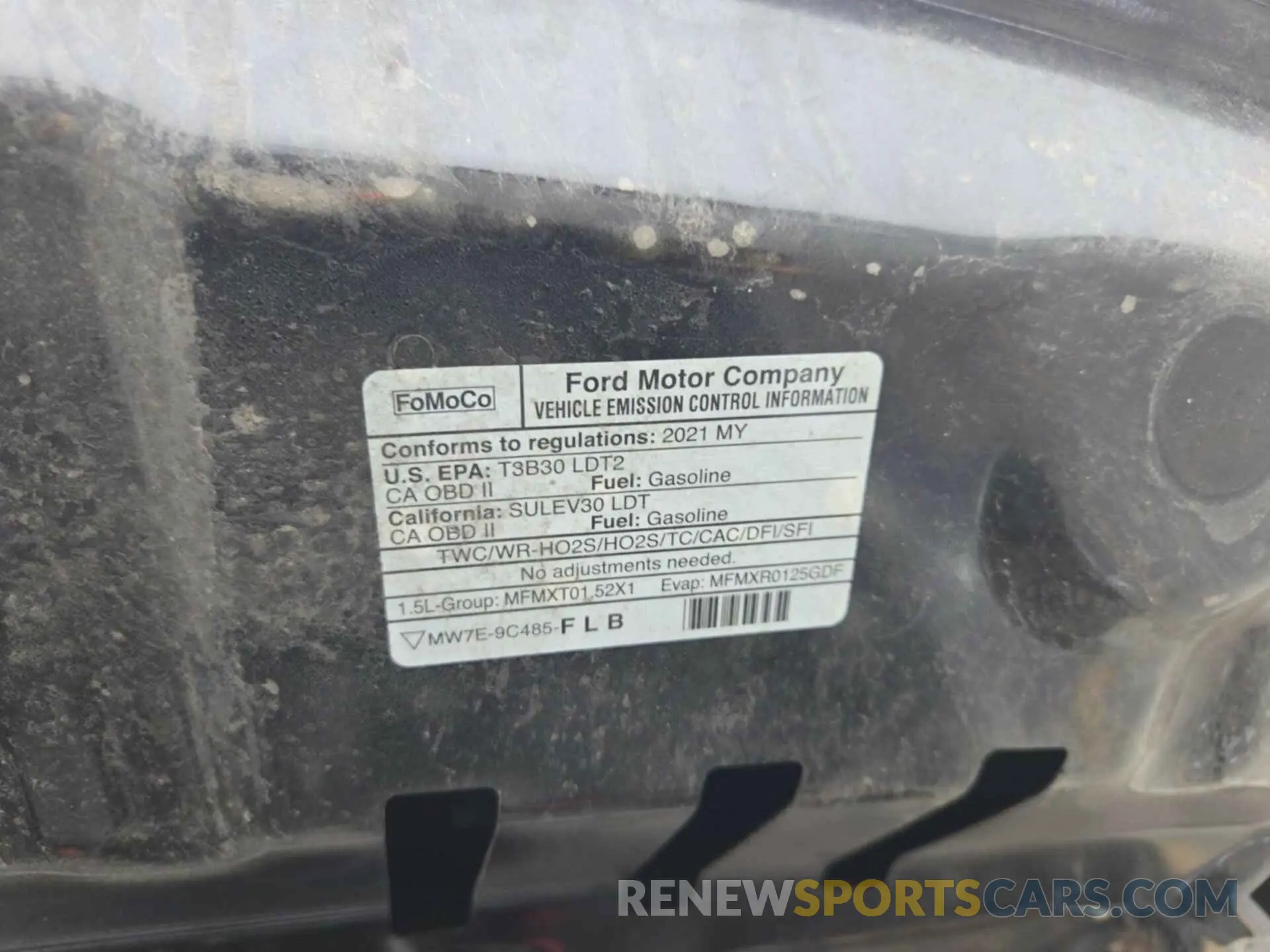 19 Photograph of a damaged car 1FMCU9G69MUA73572 FORD ESCAPE 2021