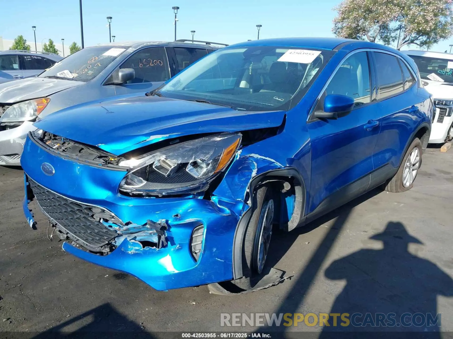 2 Photograph of a damaged car 1FMCU9G69MUB15318 FORD ESCAPE 2021