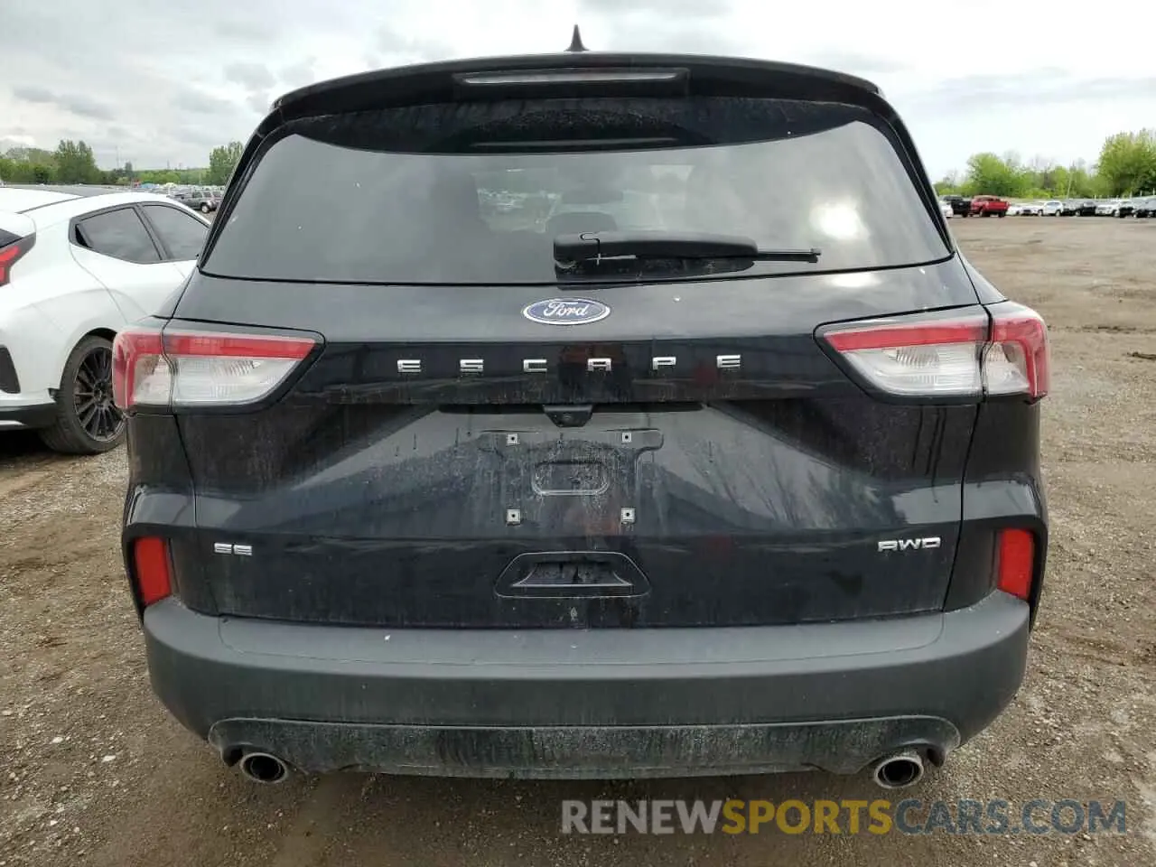 6 Photograph of a damaged car 1FMCU9G6XMUA10660 FORD ESCAPE 2021
