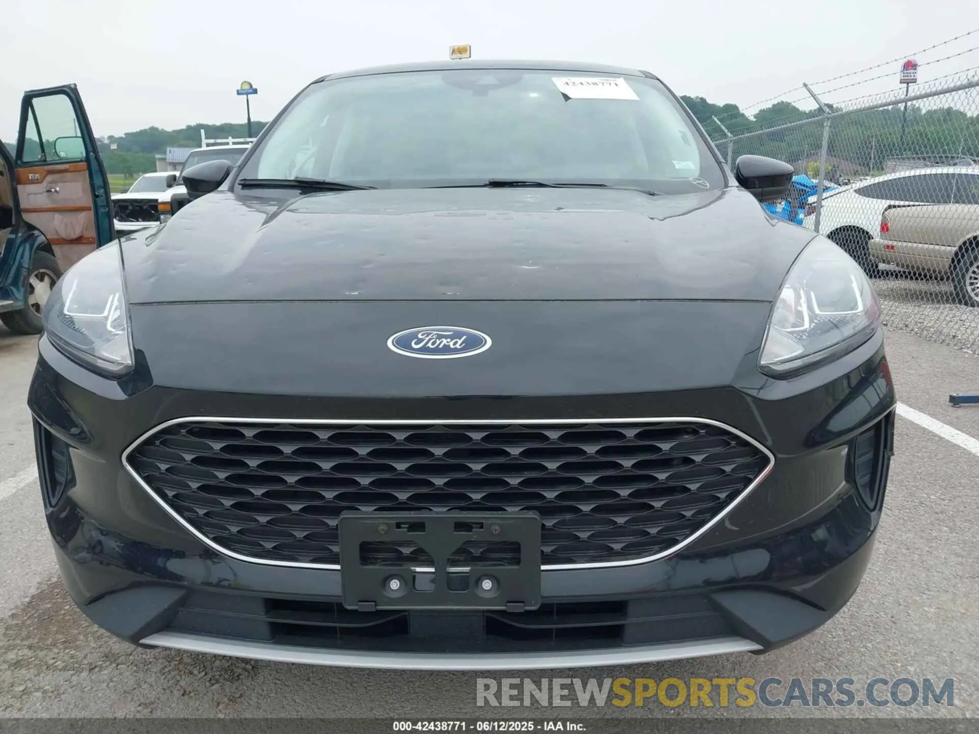 12 Photograph of a damaged car 1FMCU9G6XMUA27362 FORD ESCAPE 2021