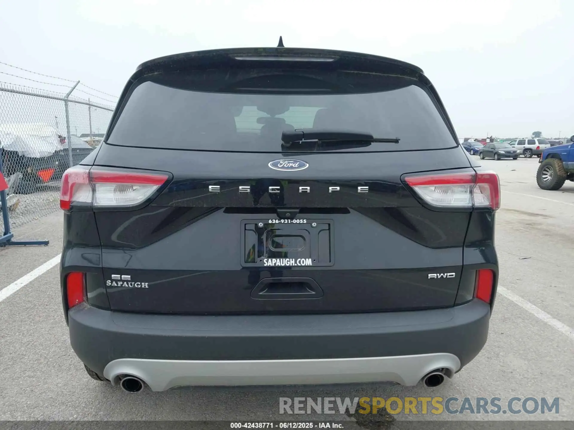 16 Photograph of a damaged car 1FMCU9G6XMUA27362 FORD ESCAPE 2021