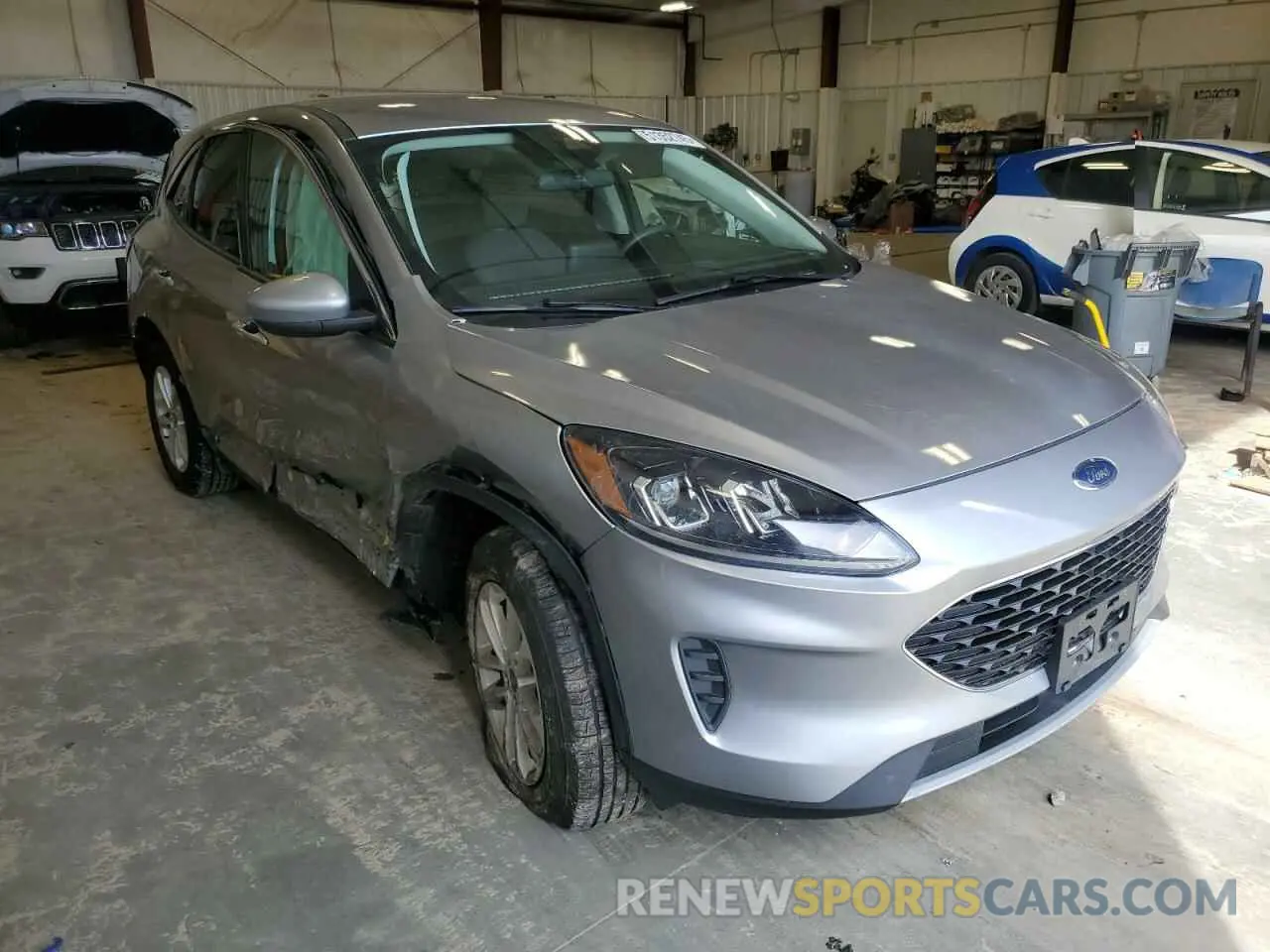 4 Photograph of a damaged car 1FMCU9G6XMUA42847 FORD ESCAPE 2021