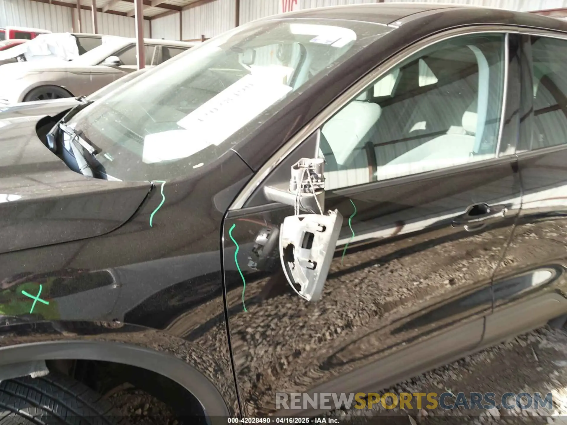 19 Photograph of a damaged car 1FMCU9G6XMUA77193 FORD ESCAPE 2021