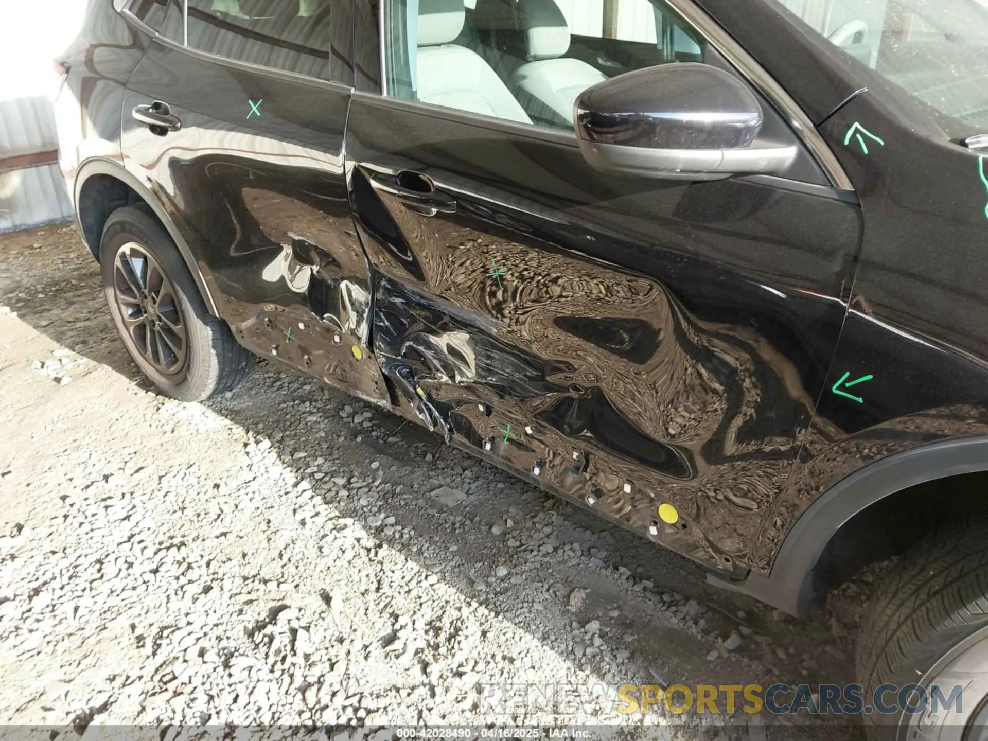 20 Photograph of a damaged car 1FMCU9G6XMUA77193 FORD ESCAPE 2021