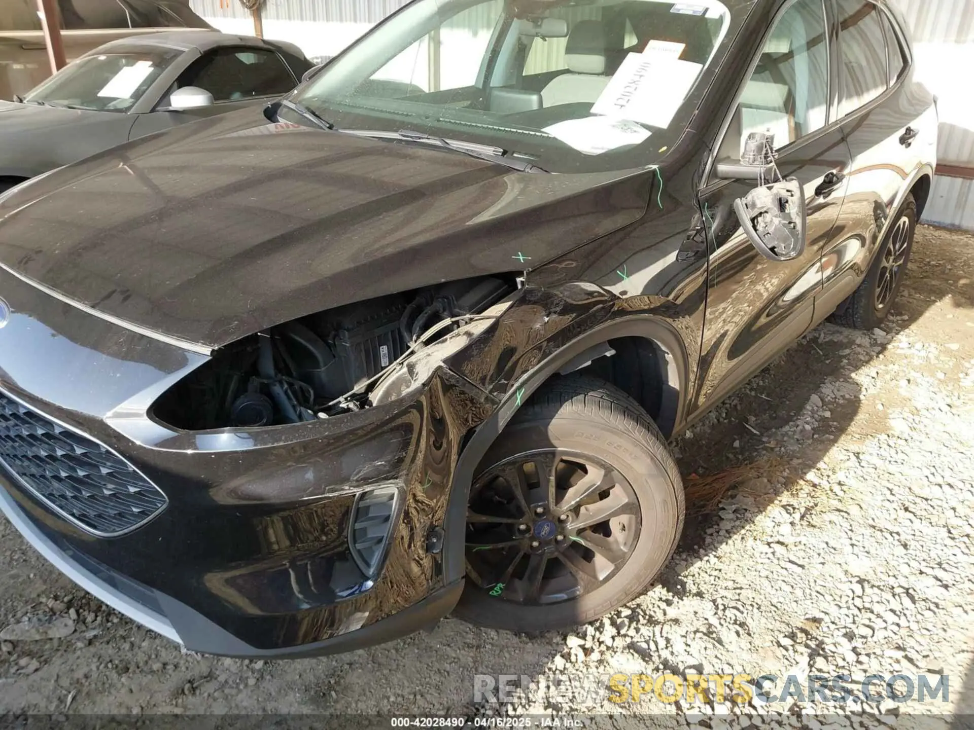 6 Photograph of a damaged car 1FMCU9G6XMUA77193 FORD ESCAPE 2021