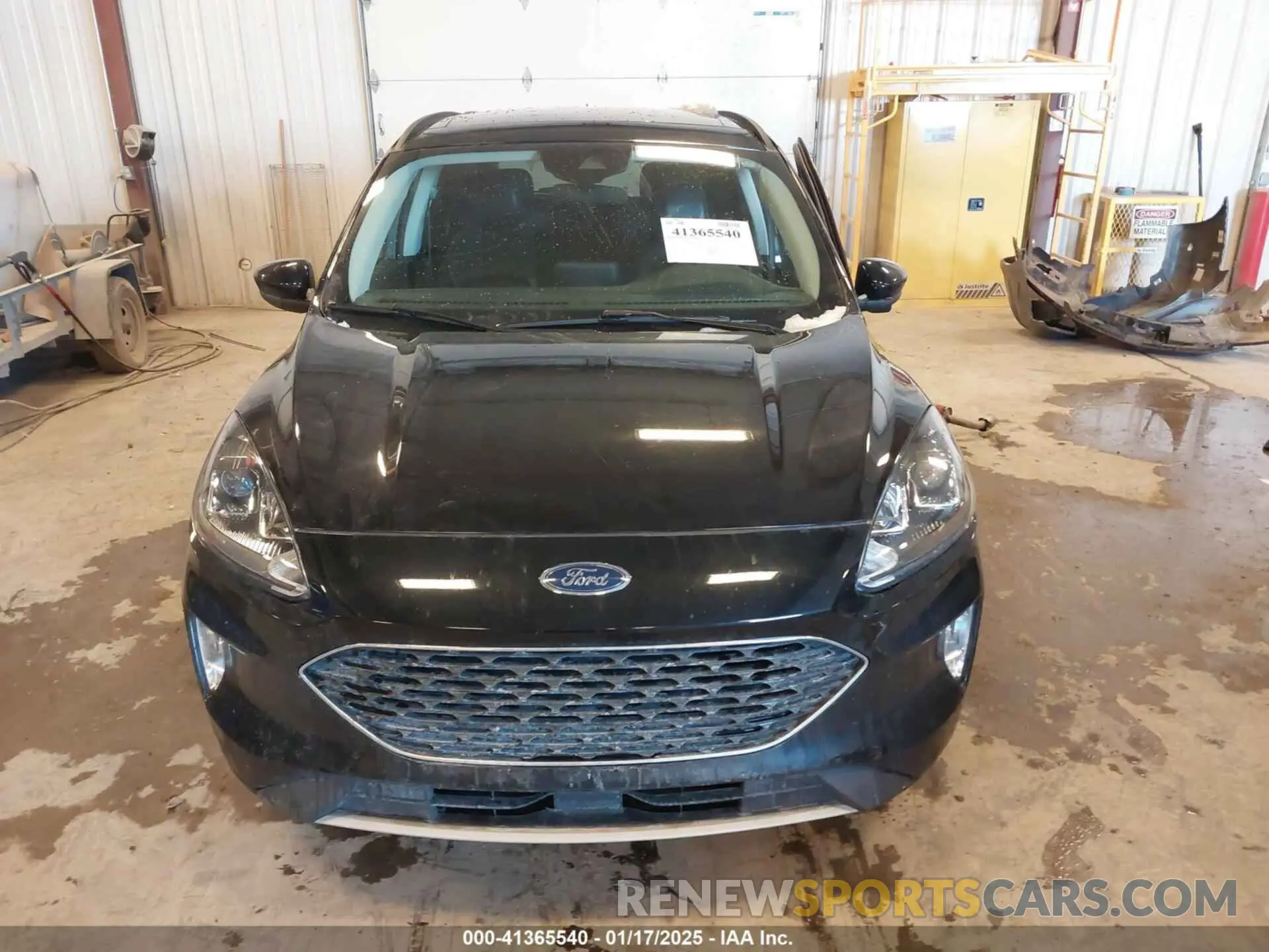 12 Photograph of a damaged car 1FMCU9H60MUA61096 FORD ESCAPE 2021