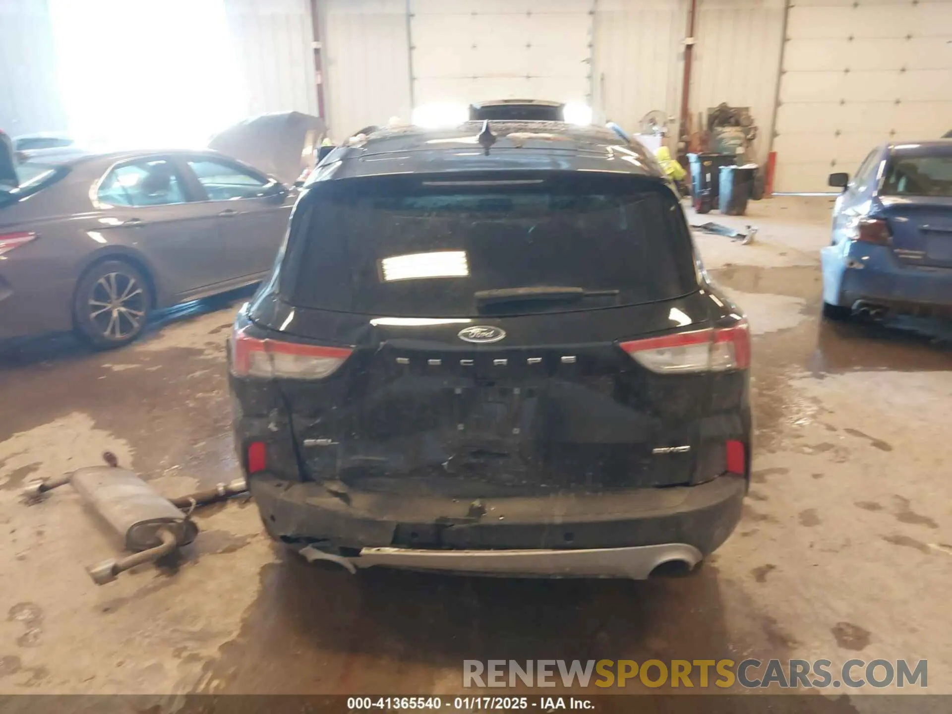 16 Photograph of a damaged car 1FMCU9H60MUA61096 FORD ESCAPE 2021