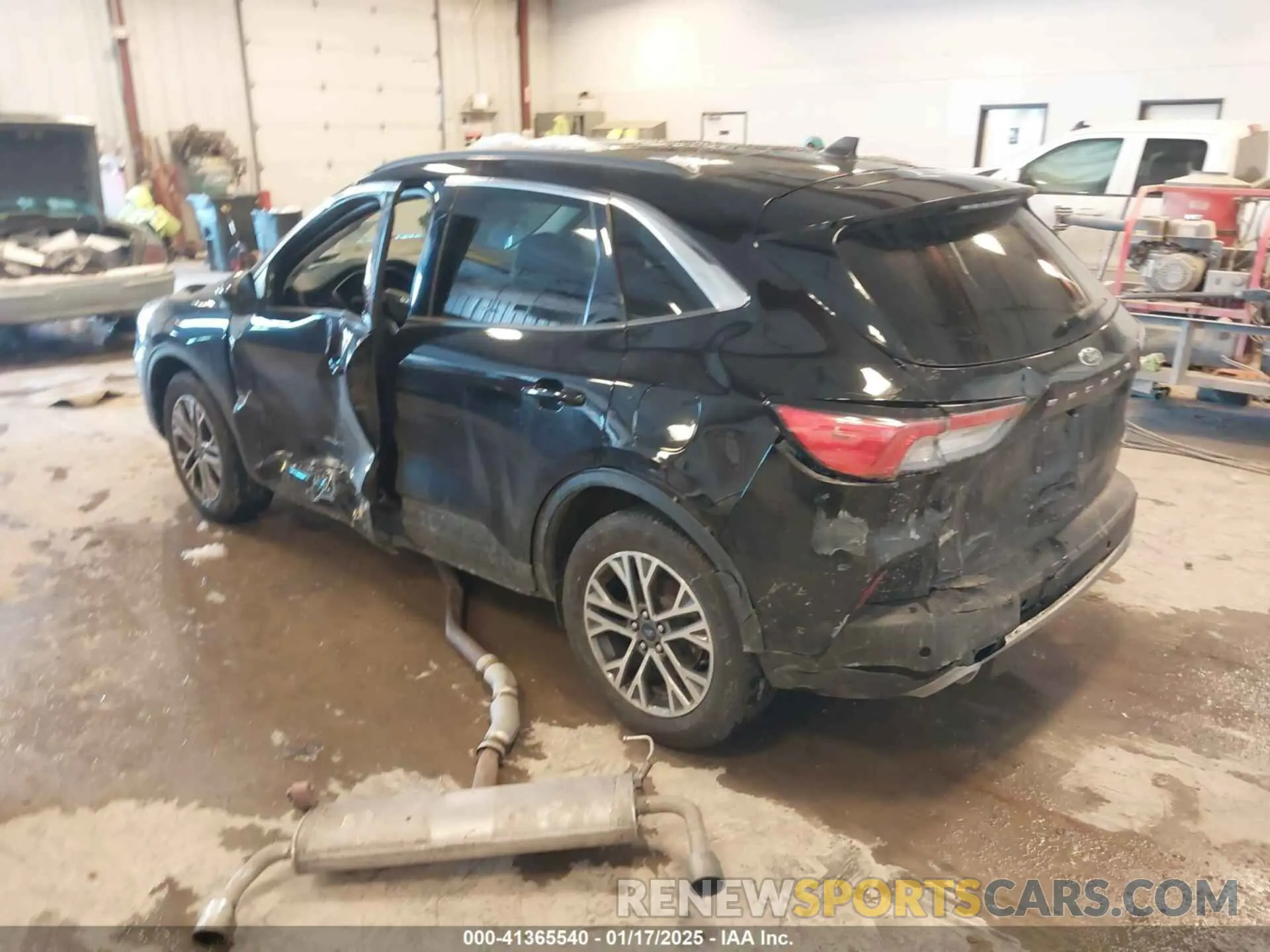3 Photograph of a damaged car 1FMCU9H60MUA61096 FORD ESCAPE 2021