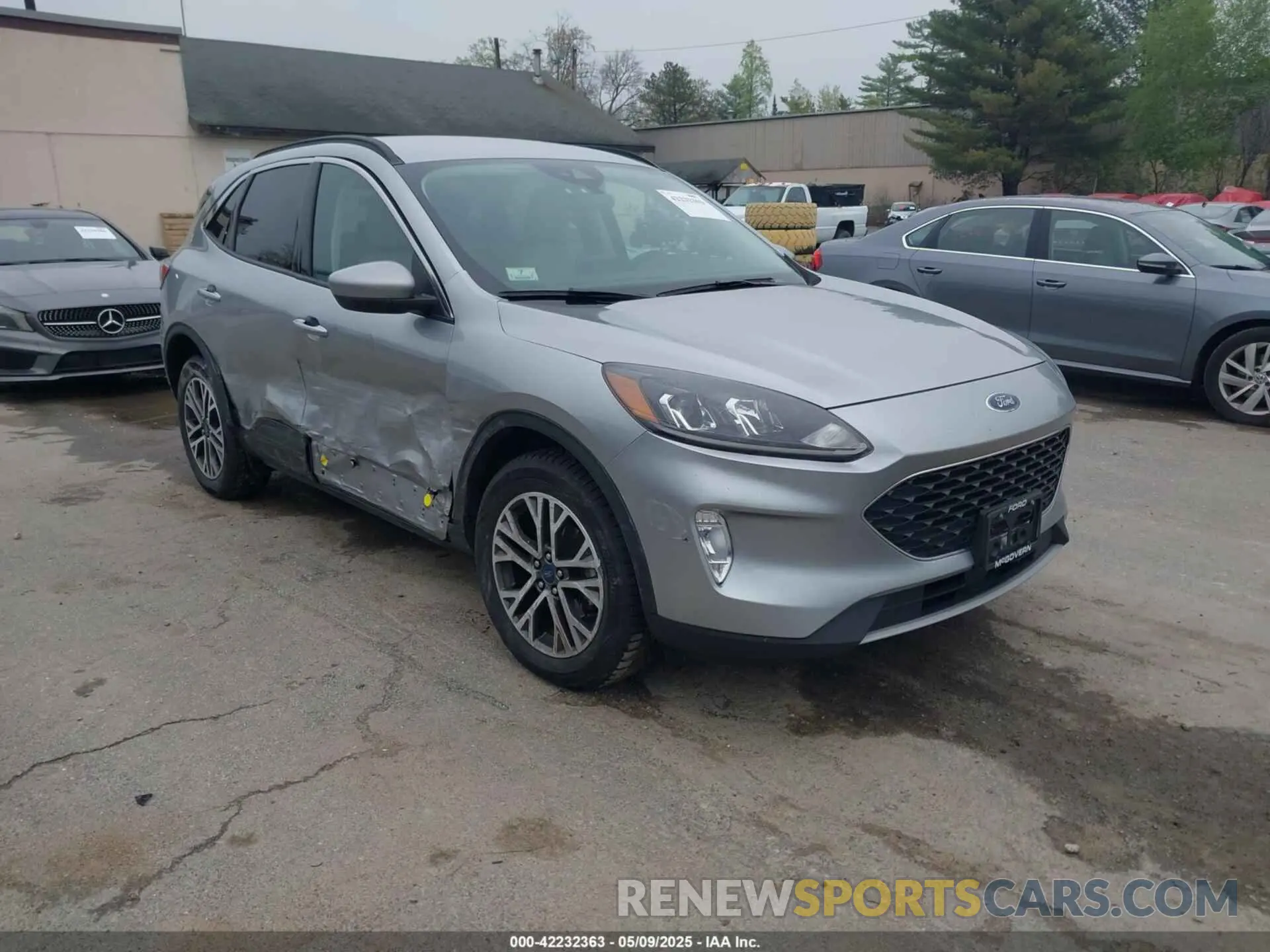 1 Photograph of a damaged car 1FMCU9H61MUA02574 FORD ESCAPE 2021