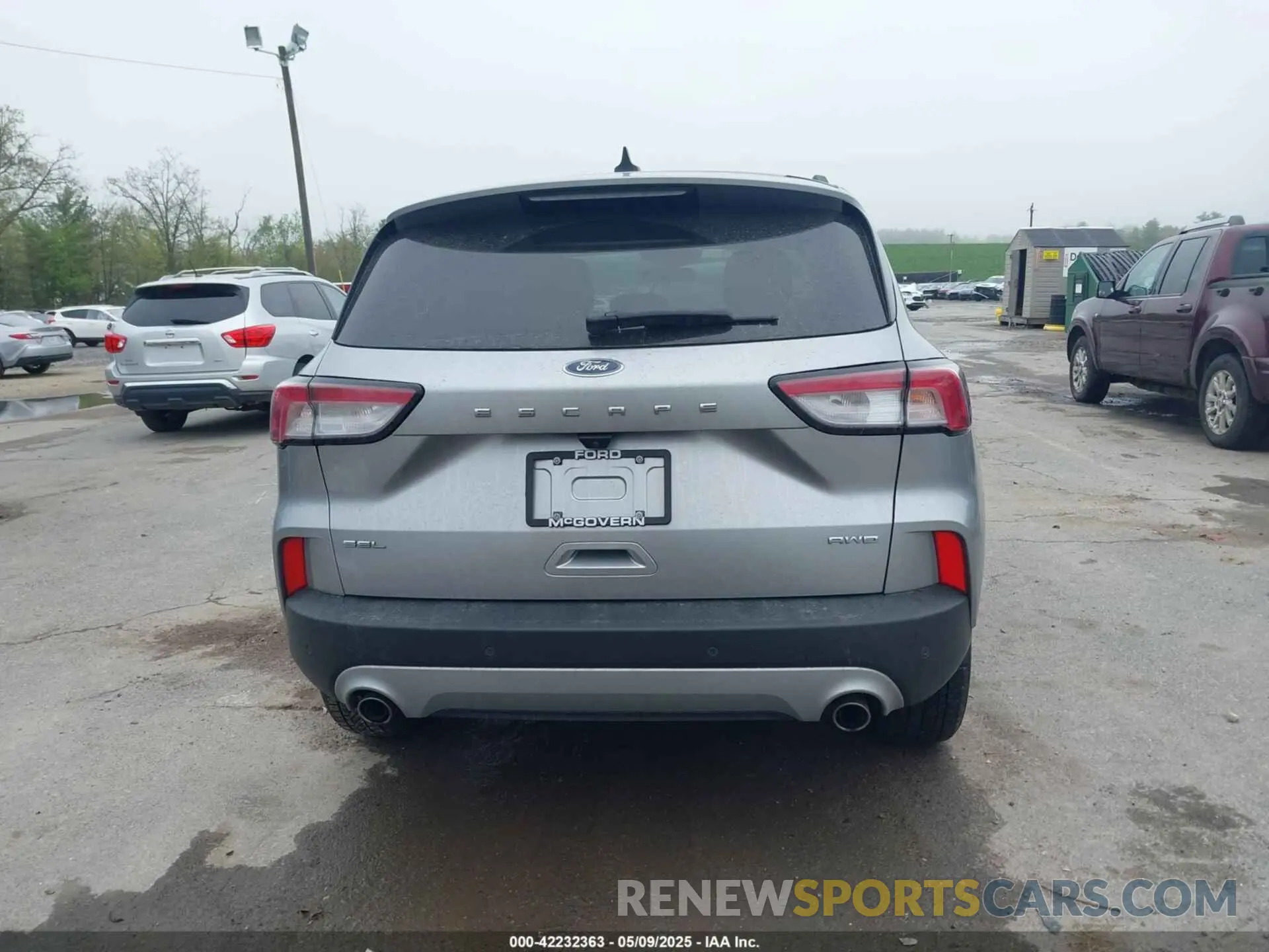 16 Photograph of a damaged car 1FMCU9H61MUA02574 FORD ESCAPE 2021