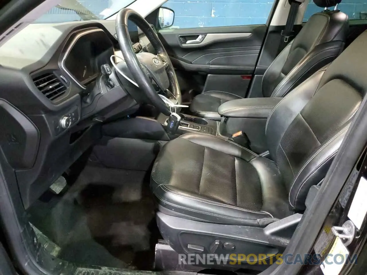 7 Photograph of a damaged car 1FMCU9H61MUA64928 FORD ESCAPE 2021