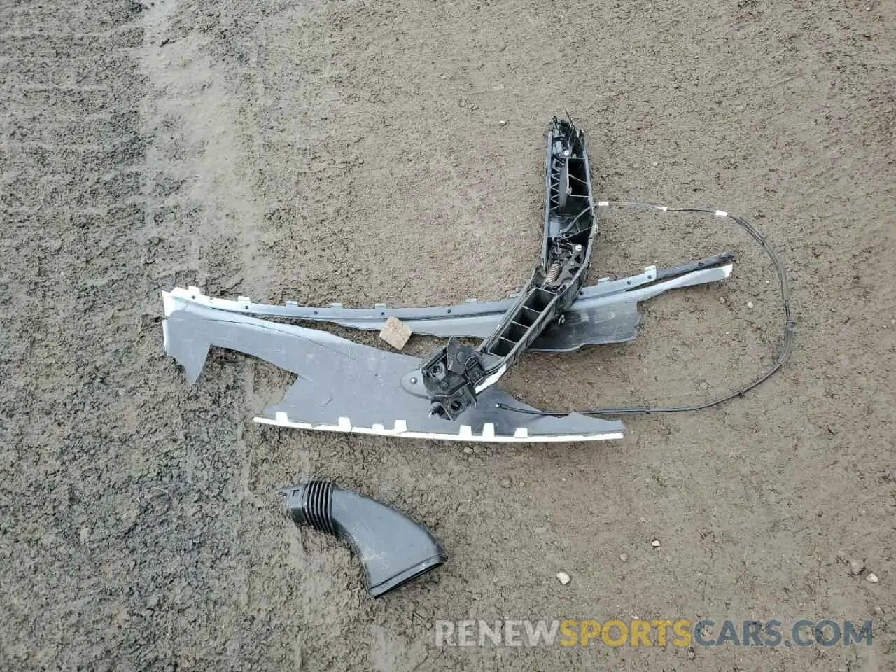 15 Photograph of a damaged car 1FMCU9H61MUB36596 FORD ESCAPE 2021
