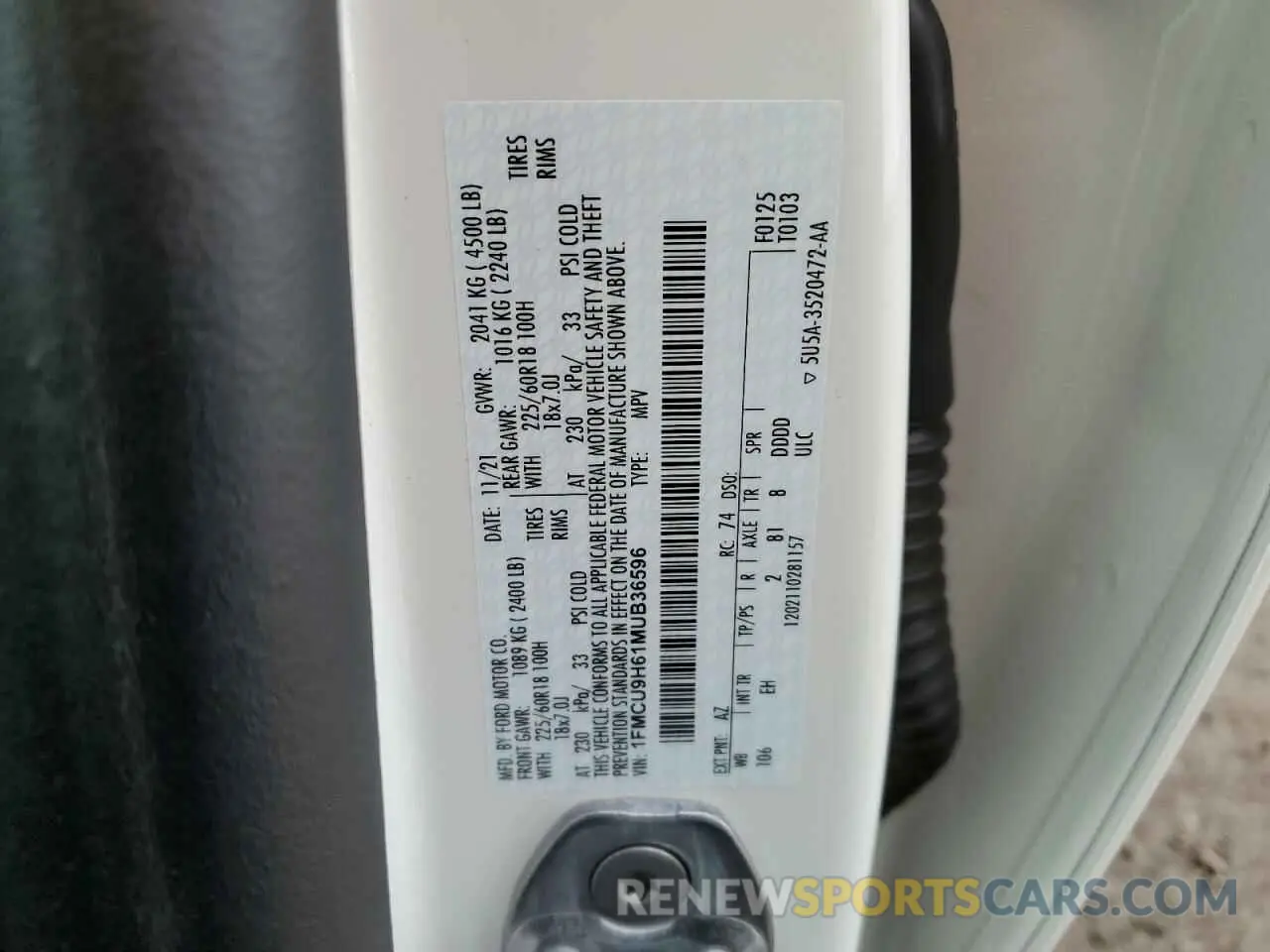 16 Photograph of a damaged car 1FMCU9H61MUB36596 FORD ESCAPE 2021