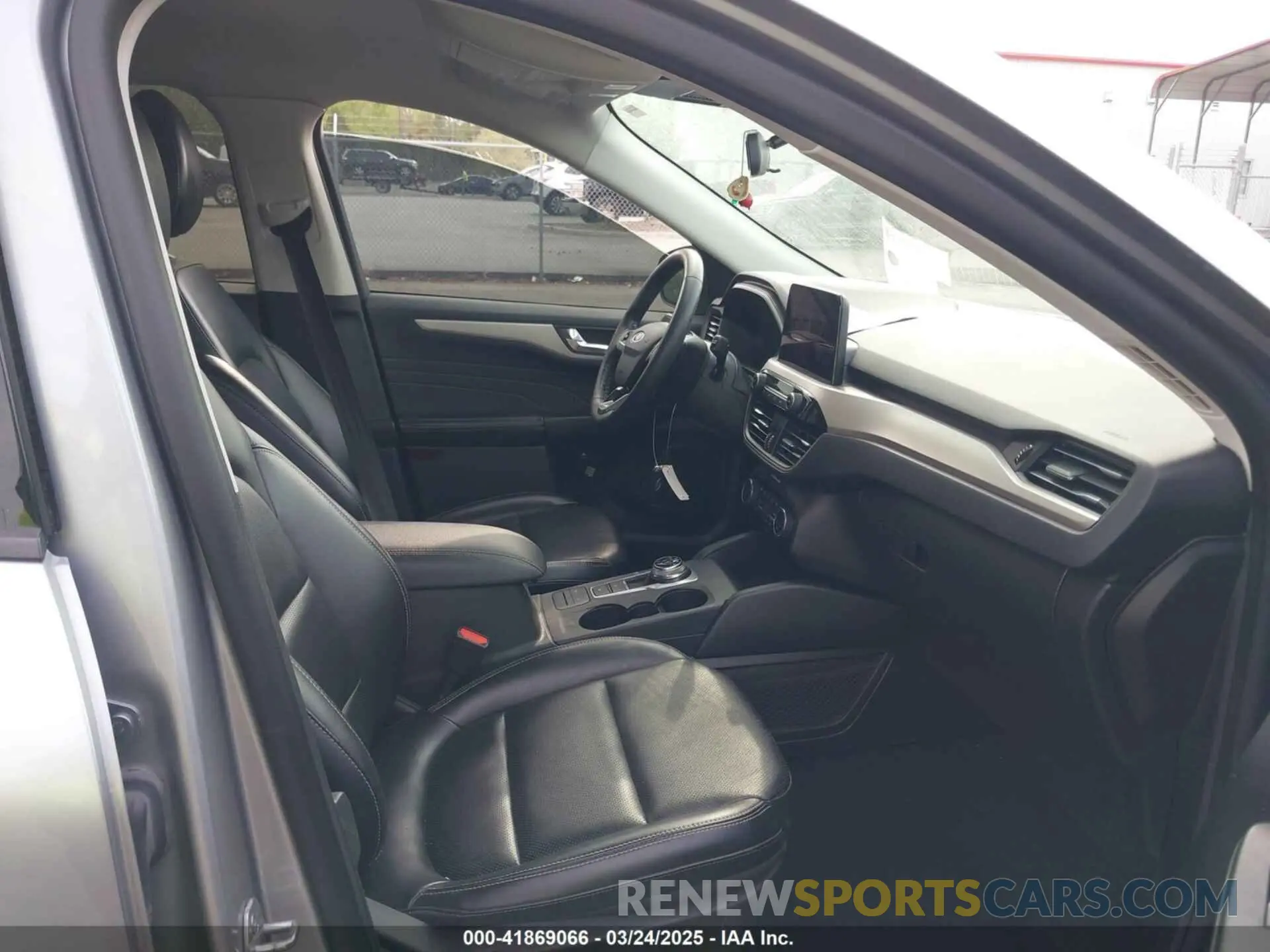 5 Photograph of a damaged car 1FMCU9H65MUA11214 FORD ESCAPE 2021