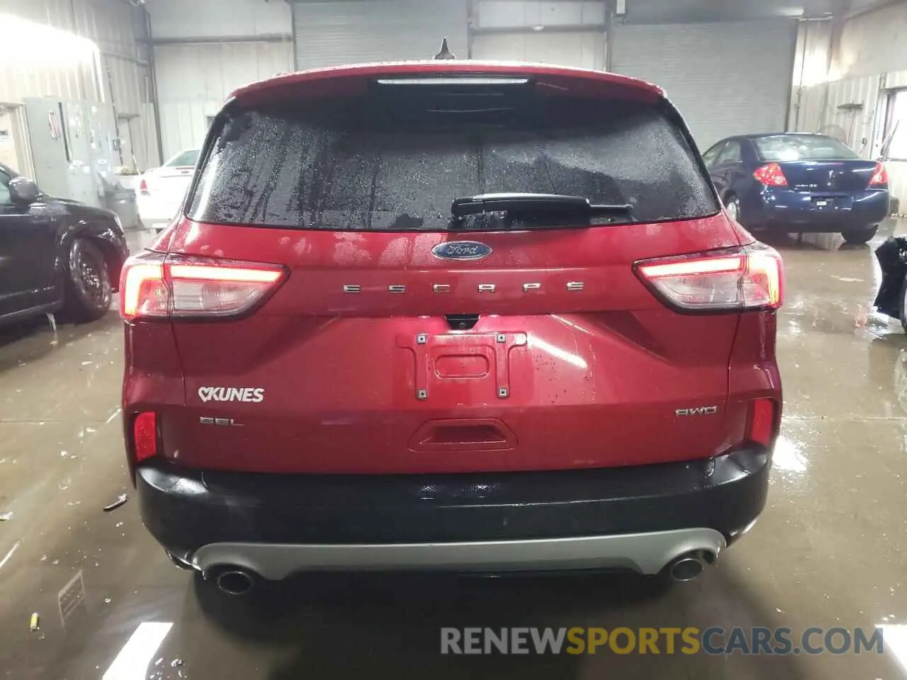 6 Photograph of a damaged car 1FMCU9H65MUA52054 FORD ESCAPE 2021