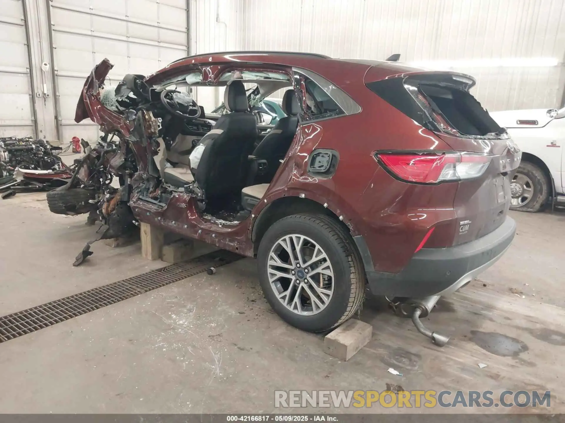 3 Photograph of a damaged car 1FMCU9H65MUB05710 FORD ESCAPE 2021