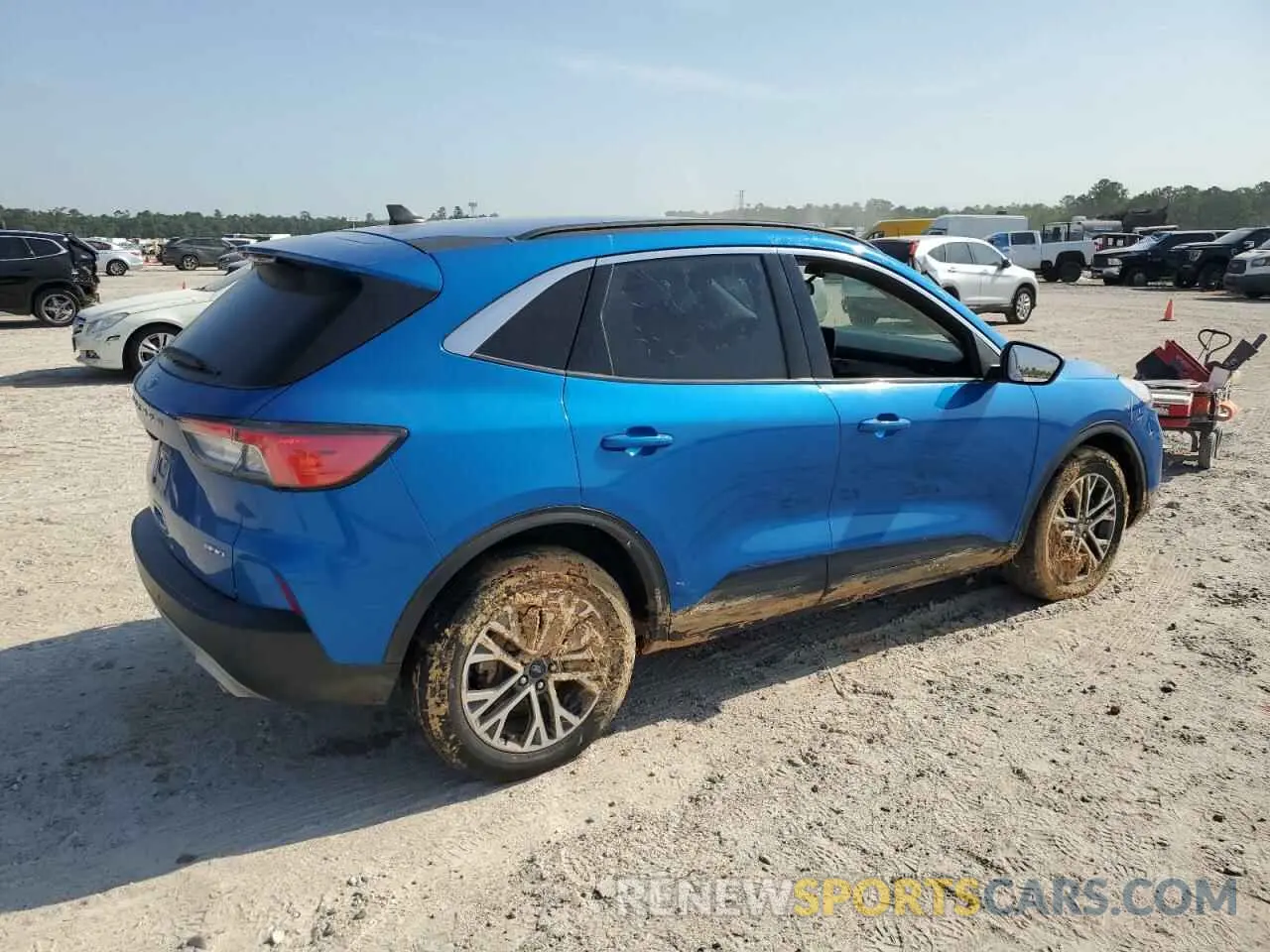 3 Photograph of a damaged car 1FMCU9H66MUA51351 FORD ESCAPE 2021