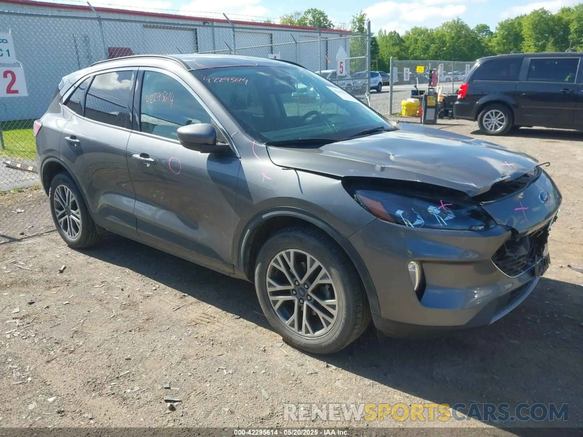 1 Photograph of a damaged car 1FMCU9H66MUA64813 FORD ESCAPE 2021
