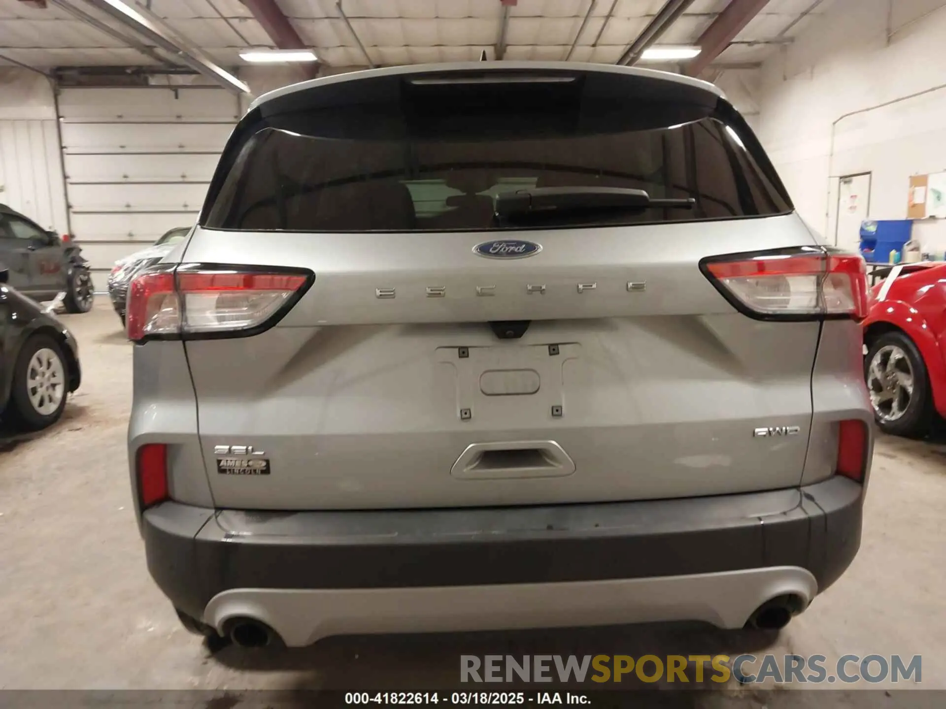 16 Photograph of a damaged car 1FMCU9H67MUA48975 FORD ESCAPE 2021