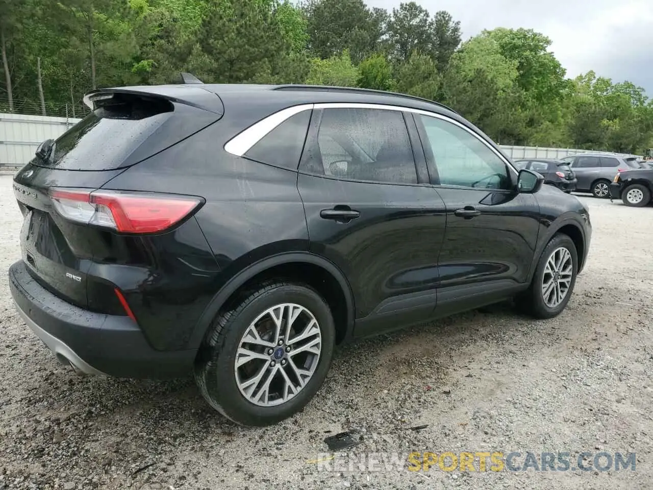3 Photograph of a damaged car 1FMCU9H67MUA65808 FORD ESCAPE 2021