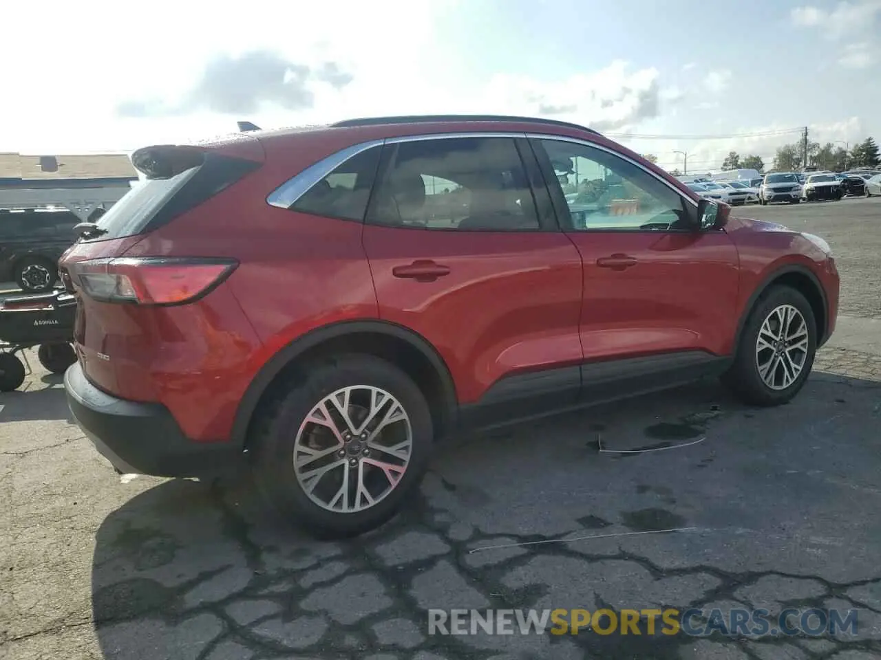 3 Photograph of a damaged car 1FMCU9H69MUA65812 FORD ESCAPE 2021