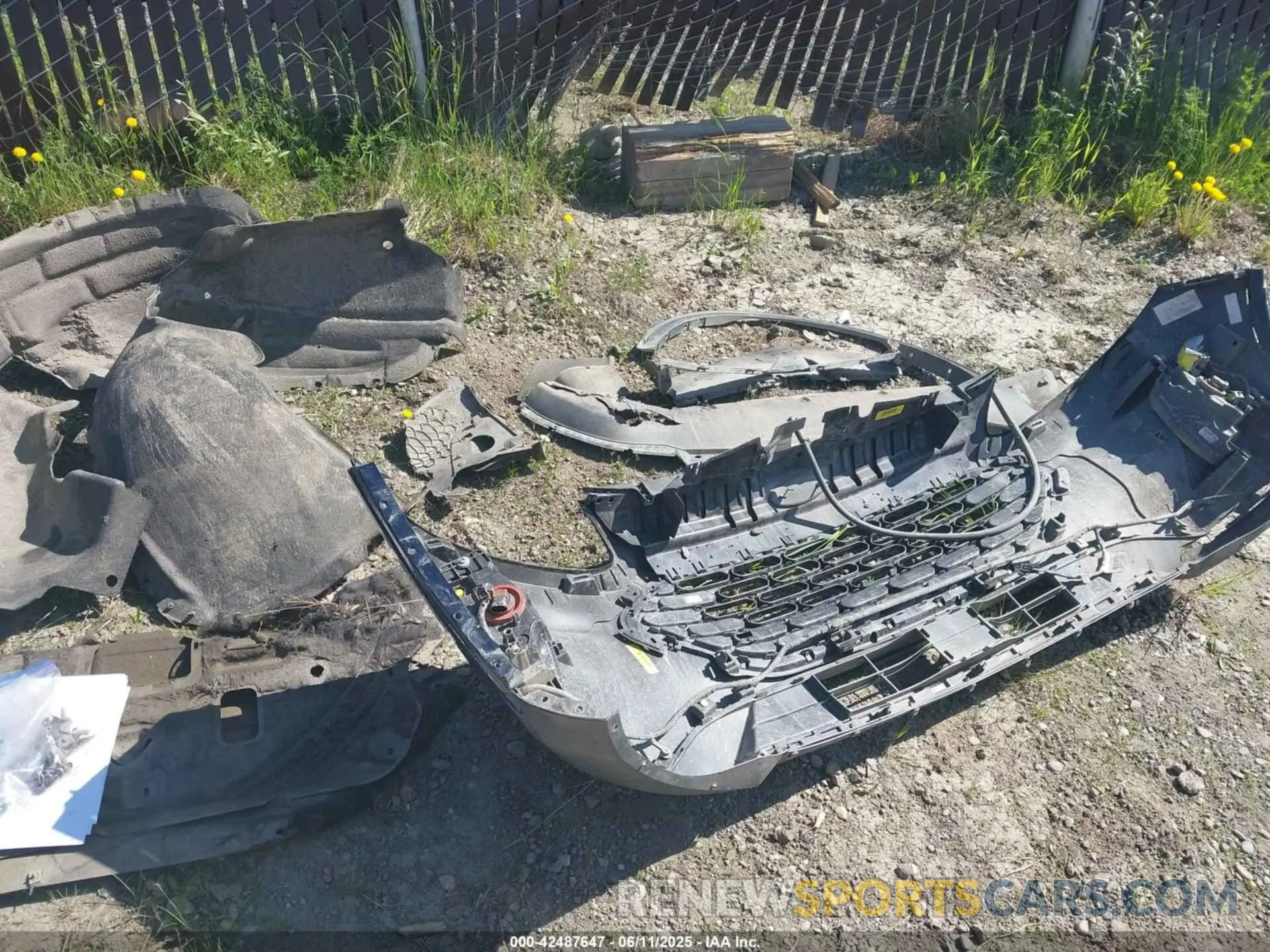12 Photograph of a damaged car 1FMCU9H97MUB17707 FORD ESCAPE 2021