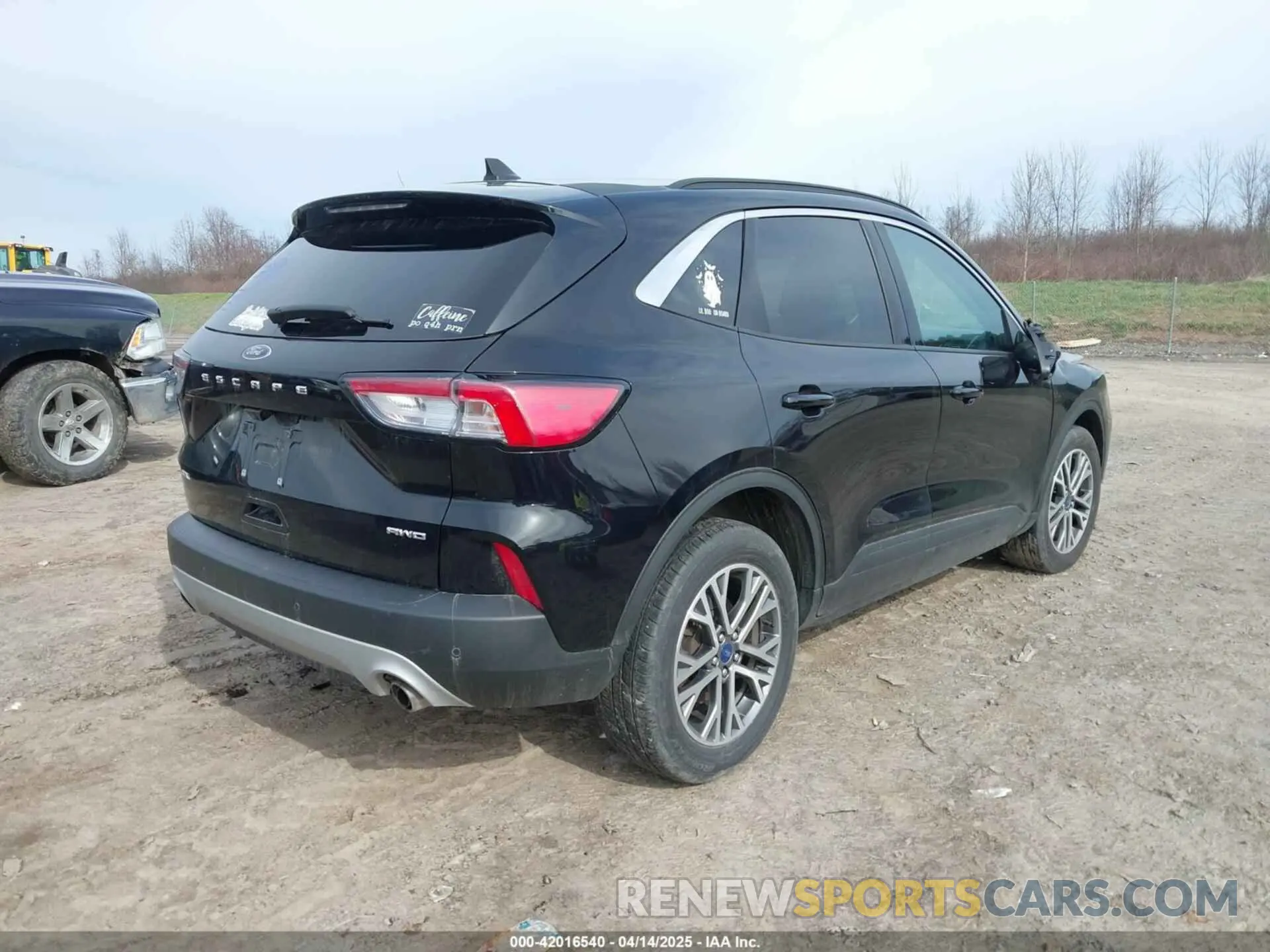 4 Photograph of a damaged car 1FMCU9H9XMUA60225 FORD ESCAPE 2021