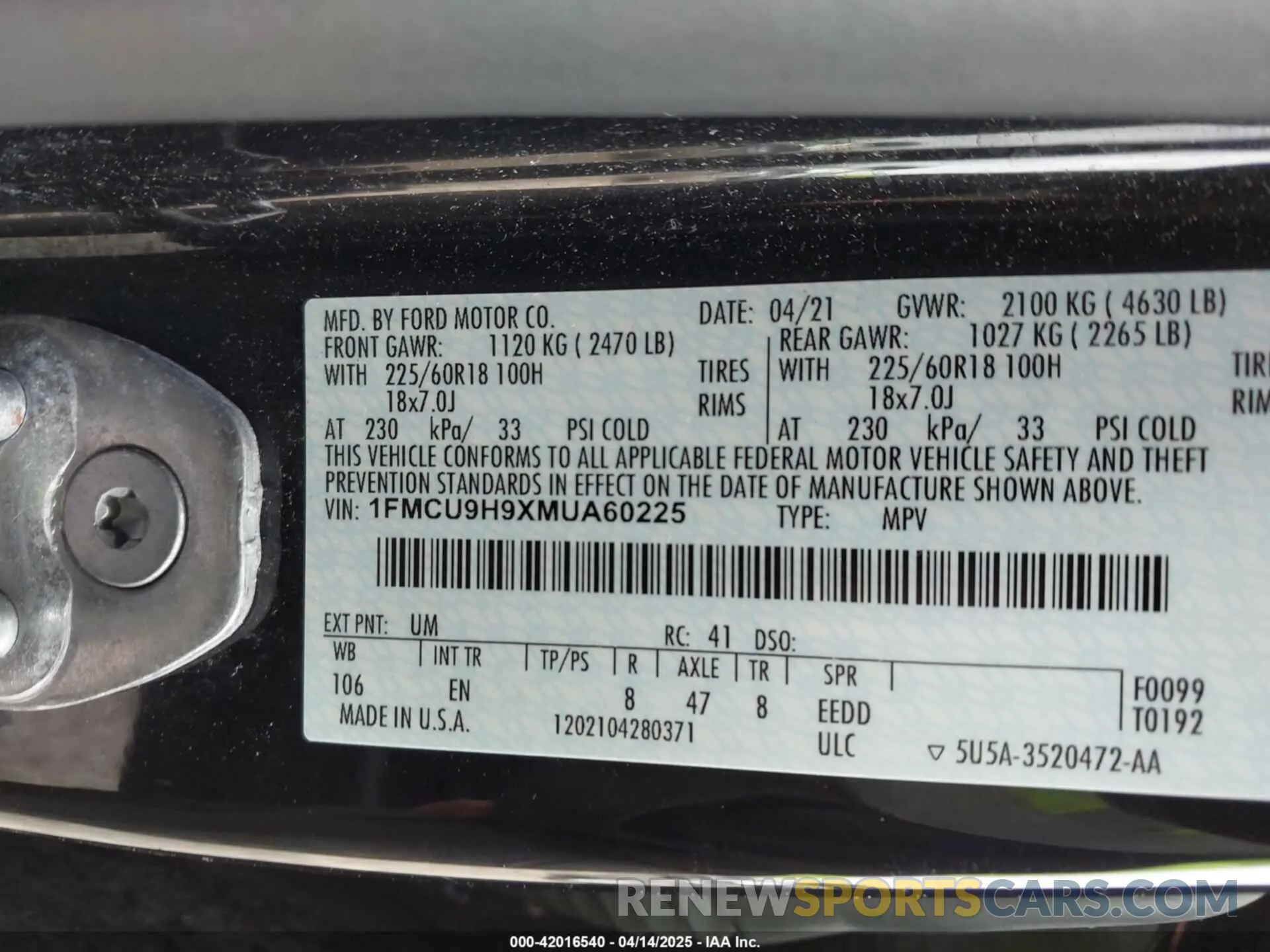 9 Photograph of a damaged car 1FMCU9H9XMUA60225 FORD ESCAPE 2021