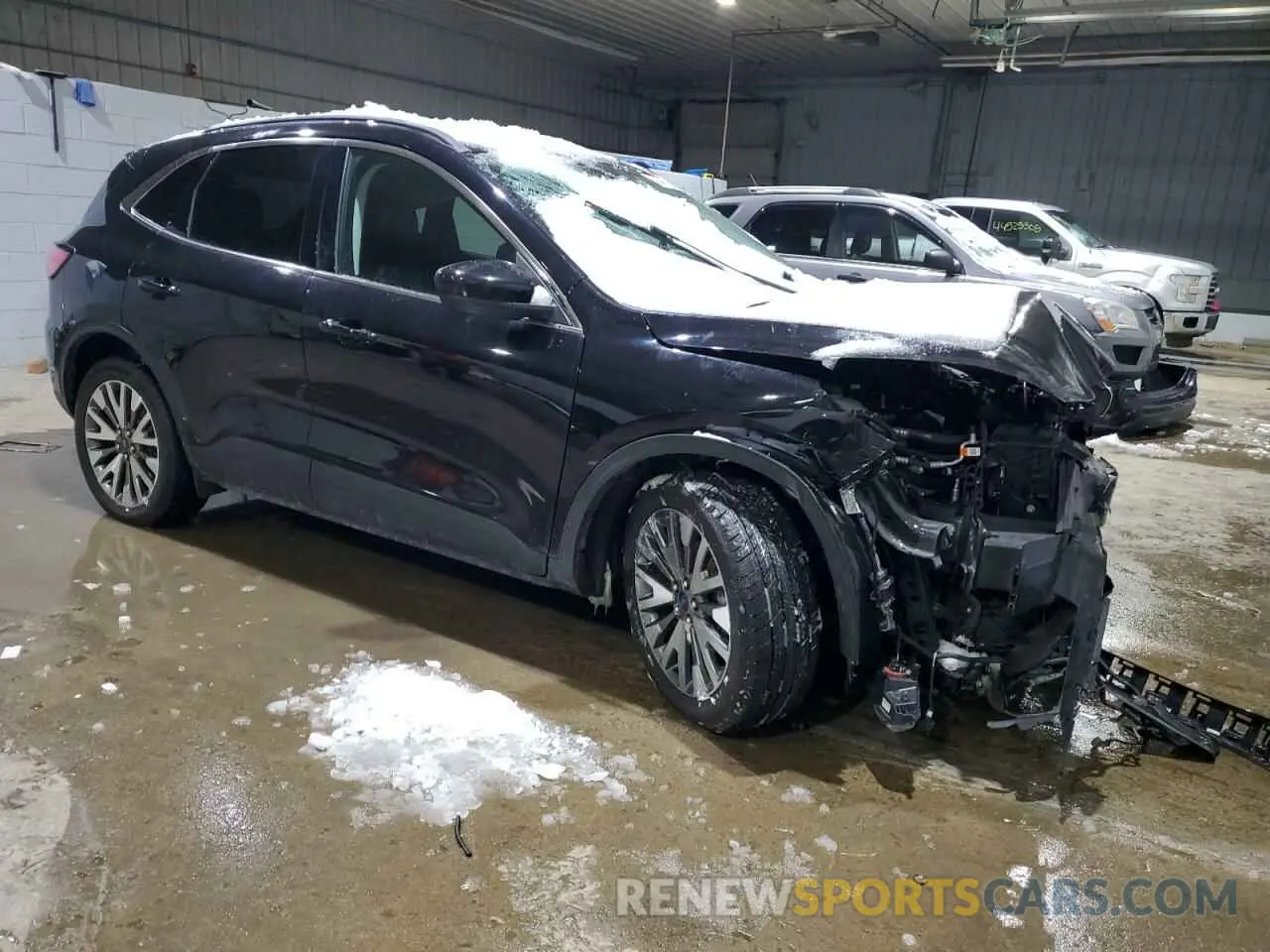 4 Photograph of a damaged car 1FMCU9J91MUA57451 FORD ESCAPE 2021