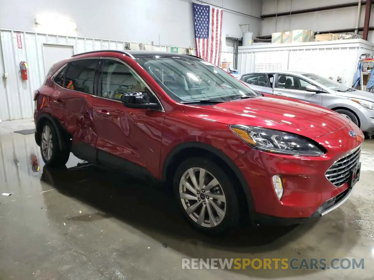 4 Photograph of a damaged car 1FMCU9J91MUB35565 FORD ESCAPE 2021